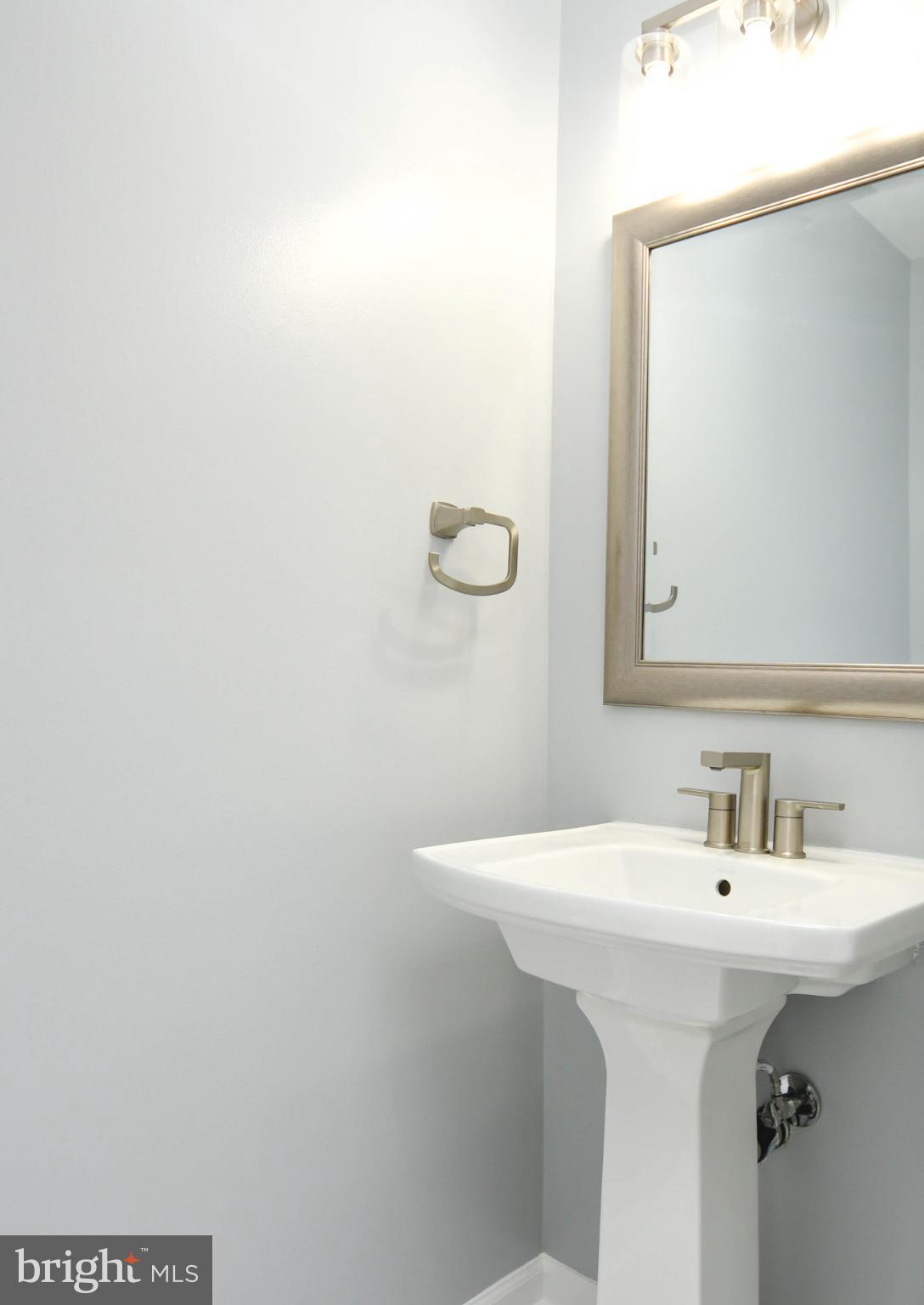 WESTLAKE - Residential Lease