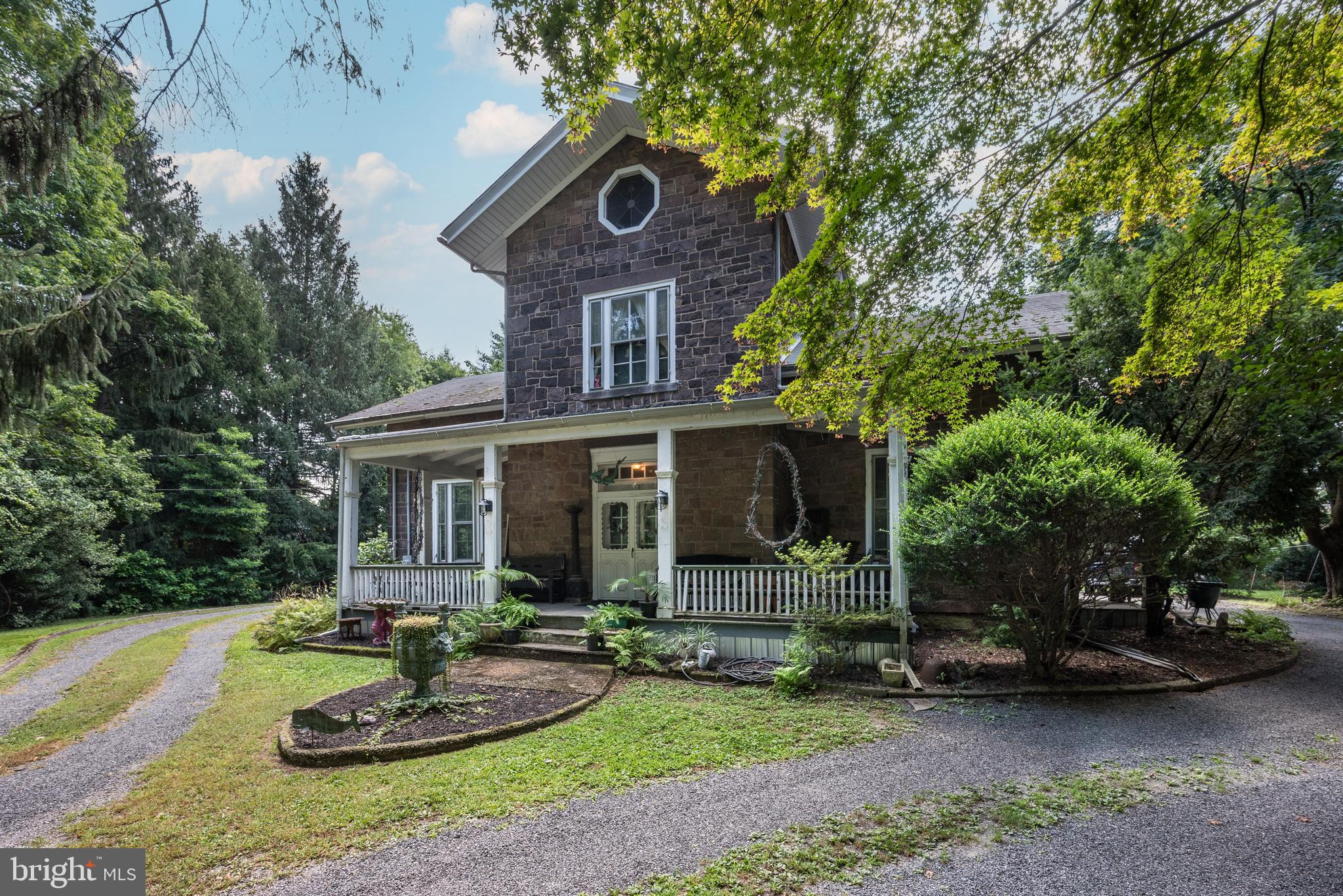 705 WOODLANE ROAD