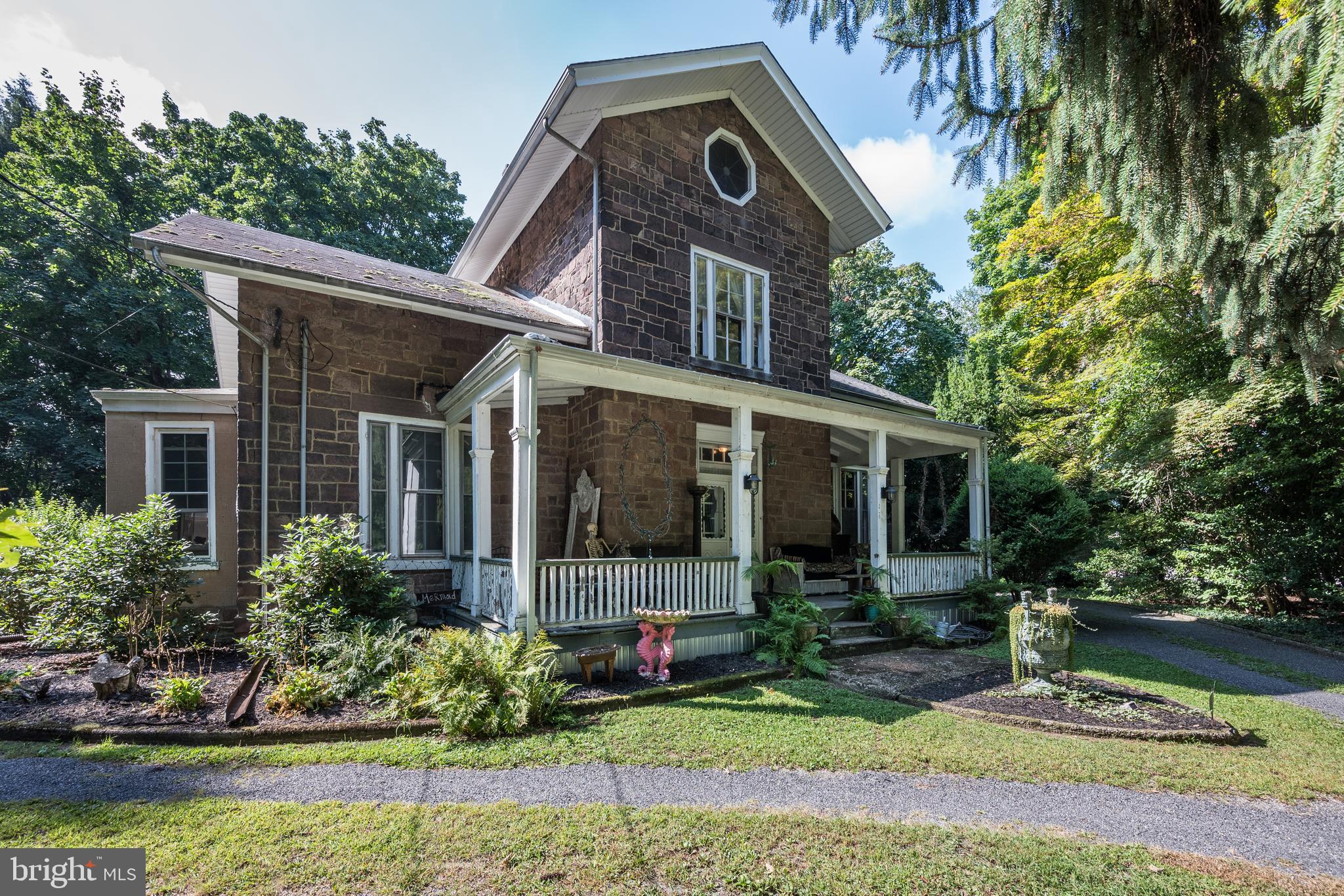 705 WOODLANE ROAD