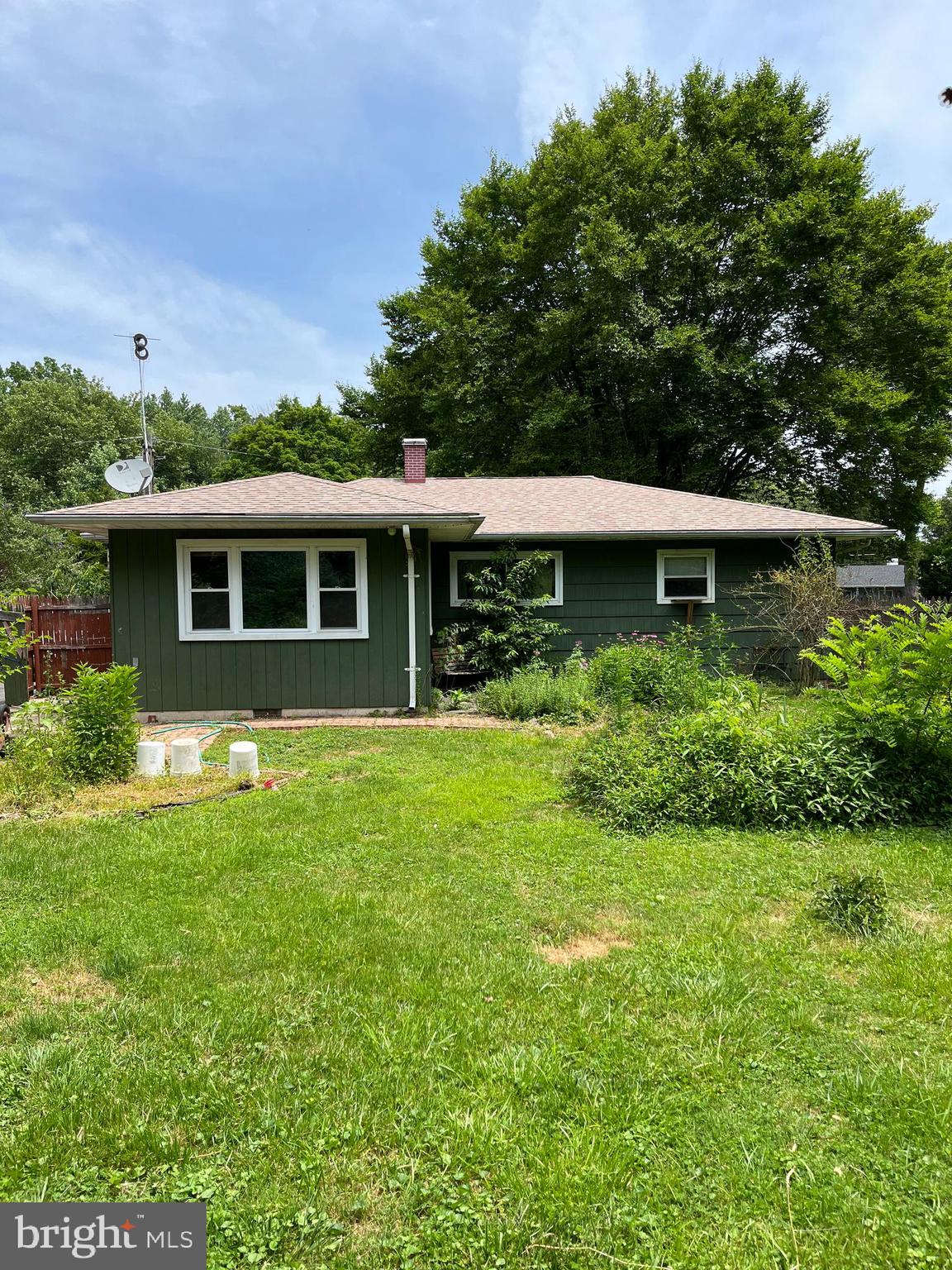 INGLESIDE - Residential