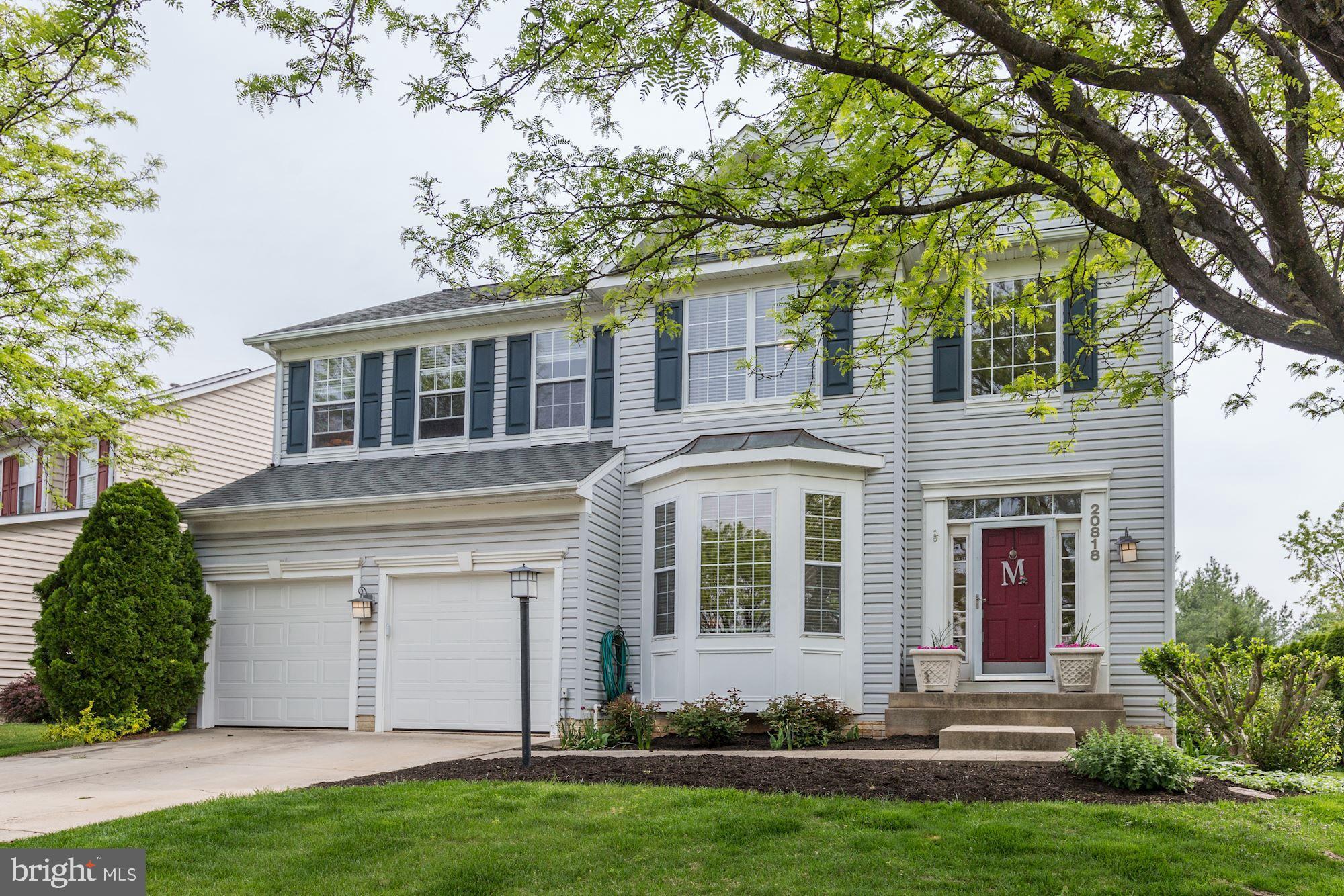 ASHBURN VILLAGE - Residential