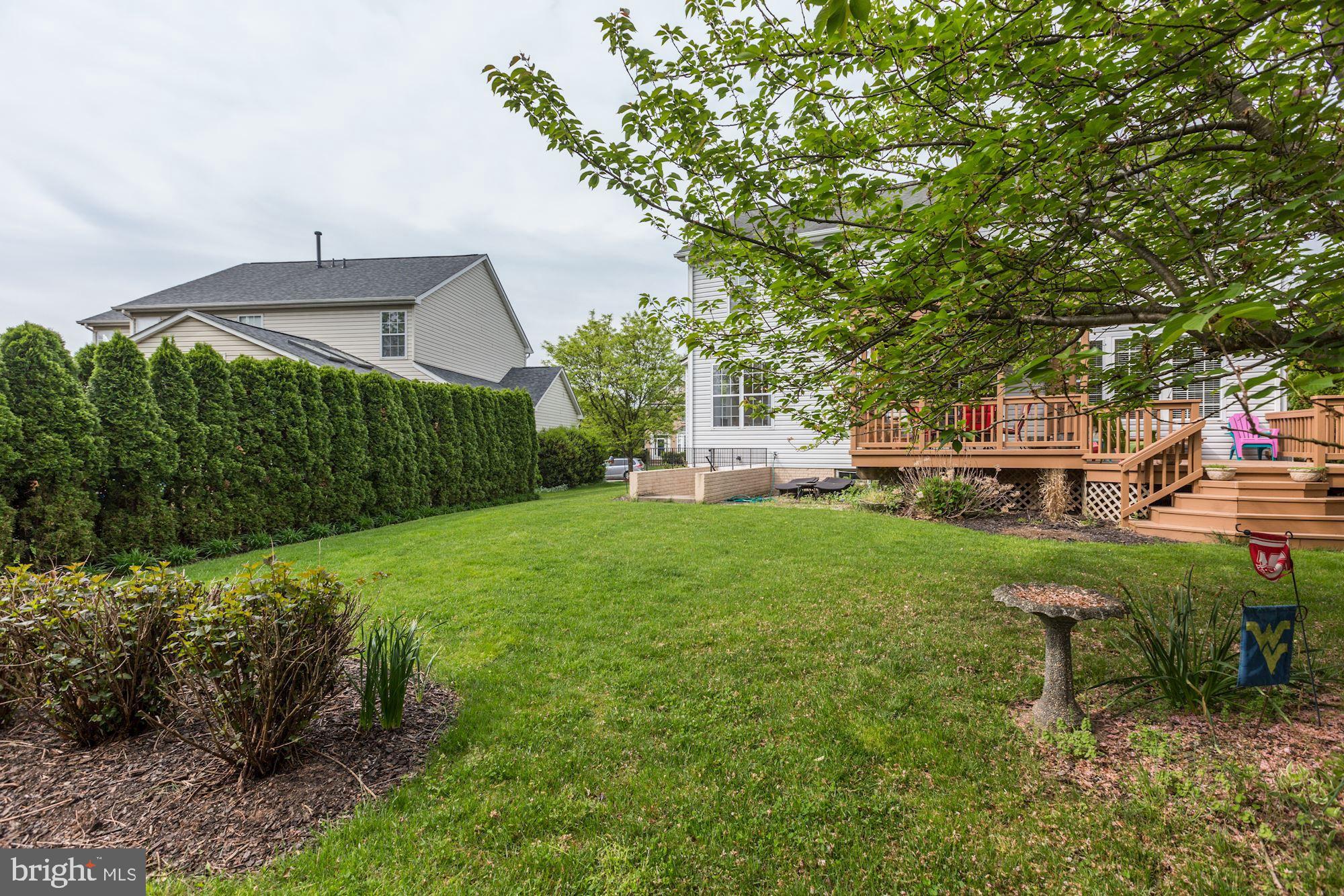 ASHBURN VILLAGE - Residential