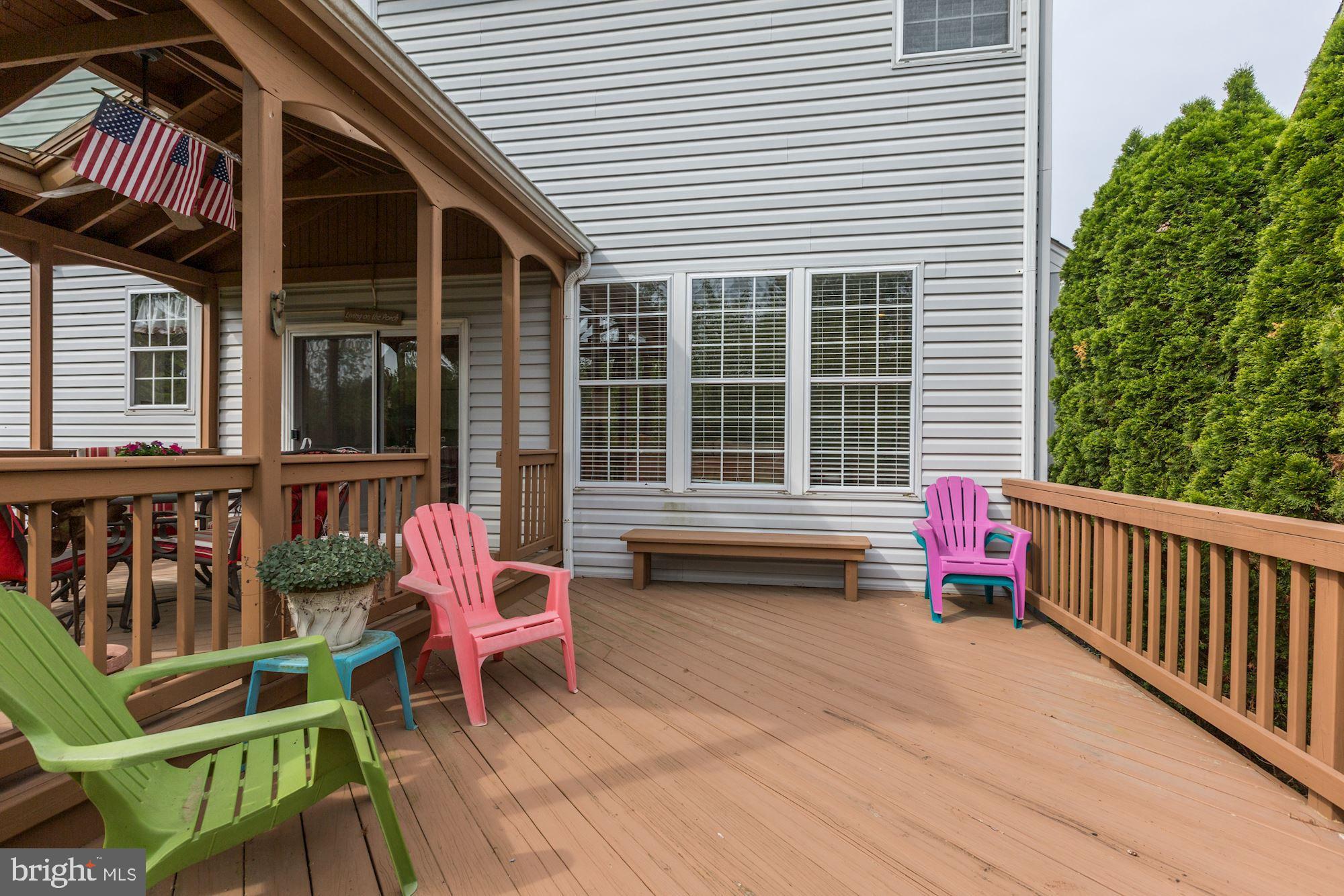 ASHBURN VILLAGE - Residential