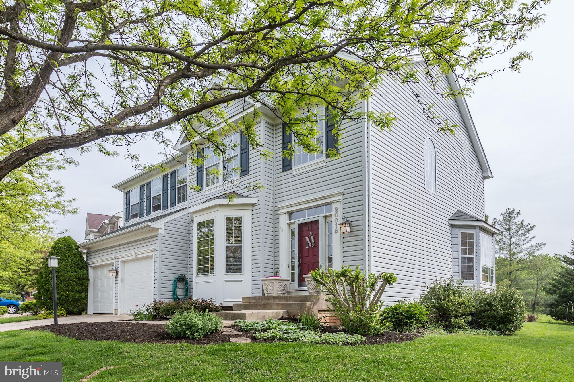 ASHBURN VILLAGE - Residential