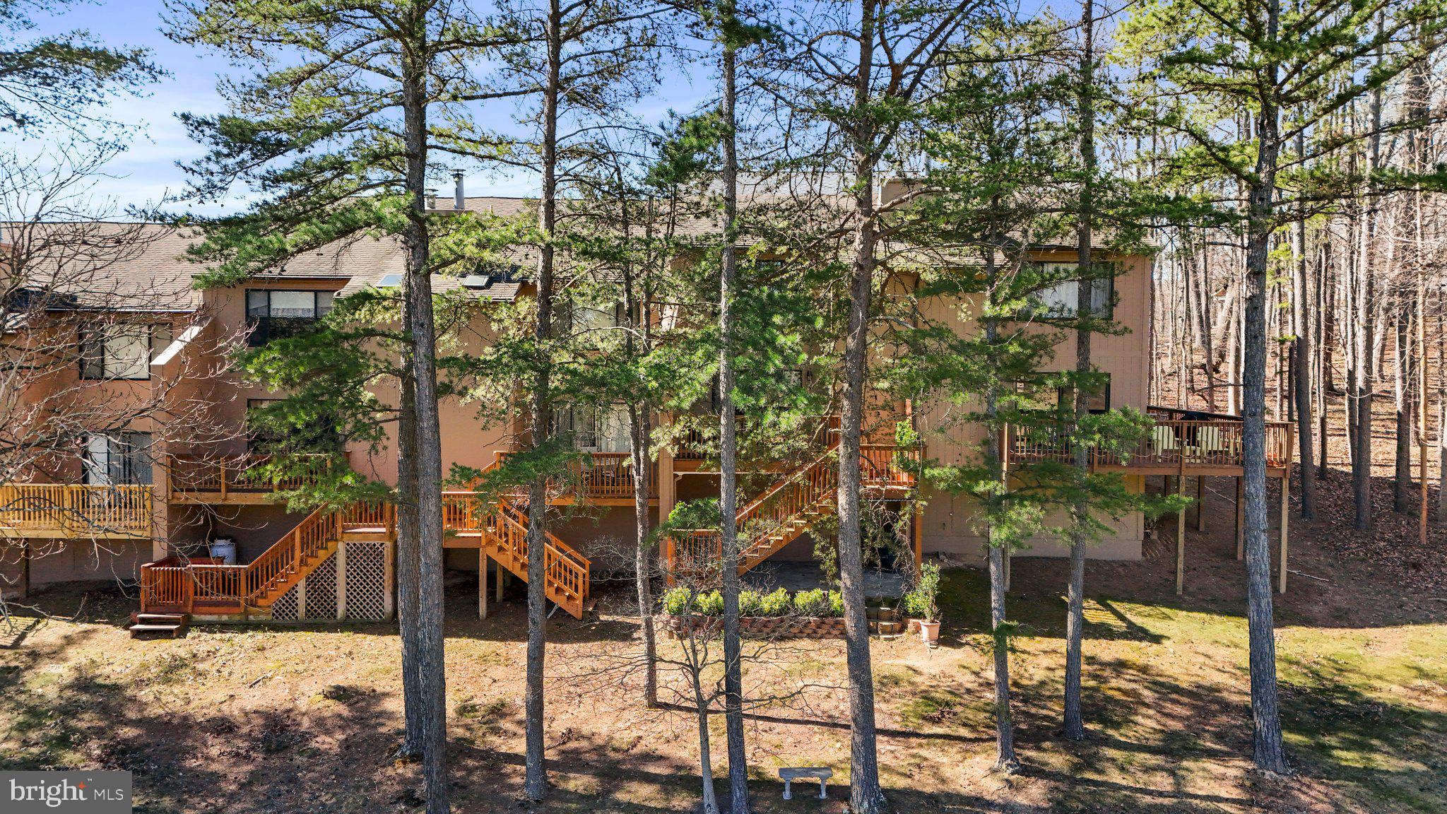 THE WOODS - Residential