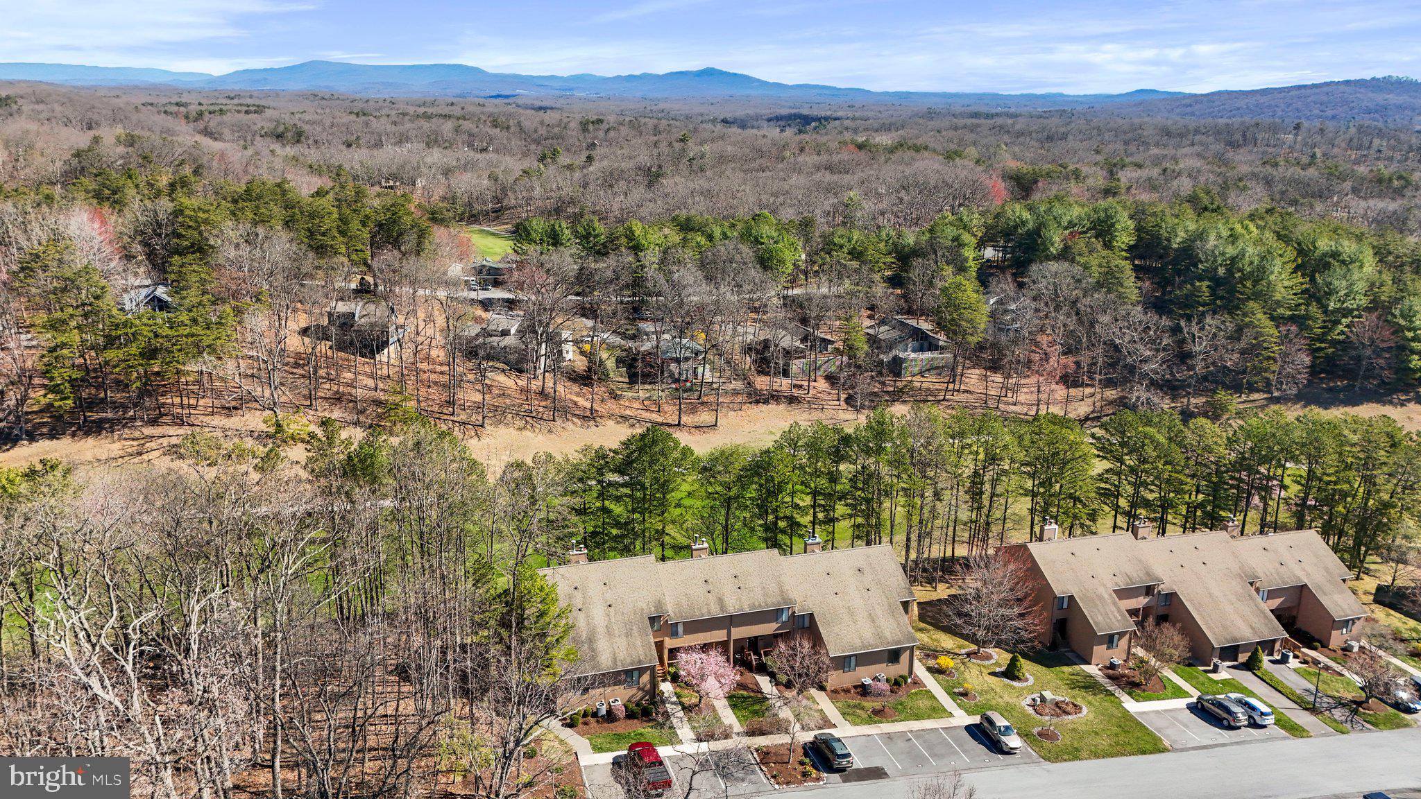 THE WOODS - Residential