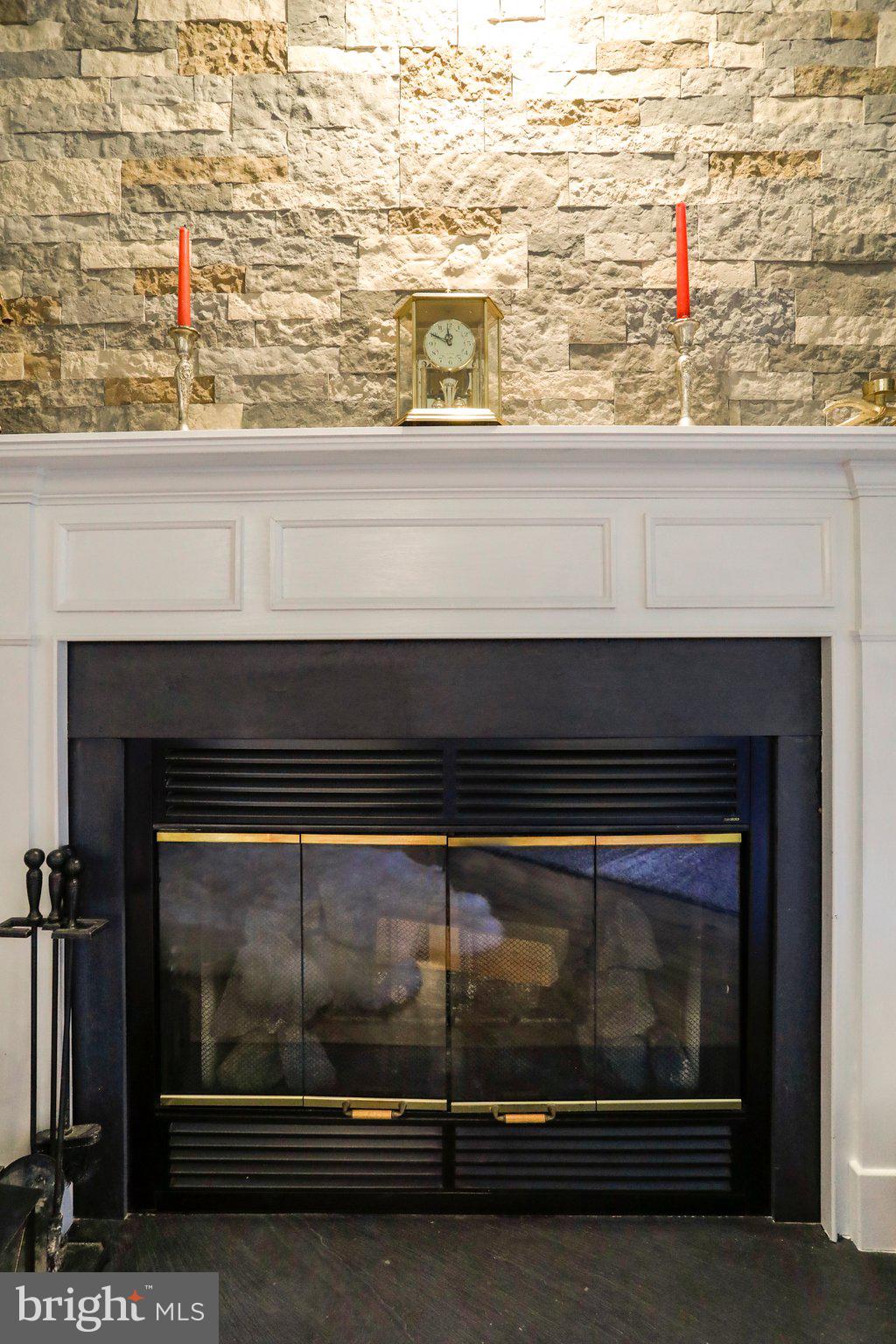 THE WOODS - Residential