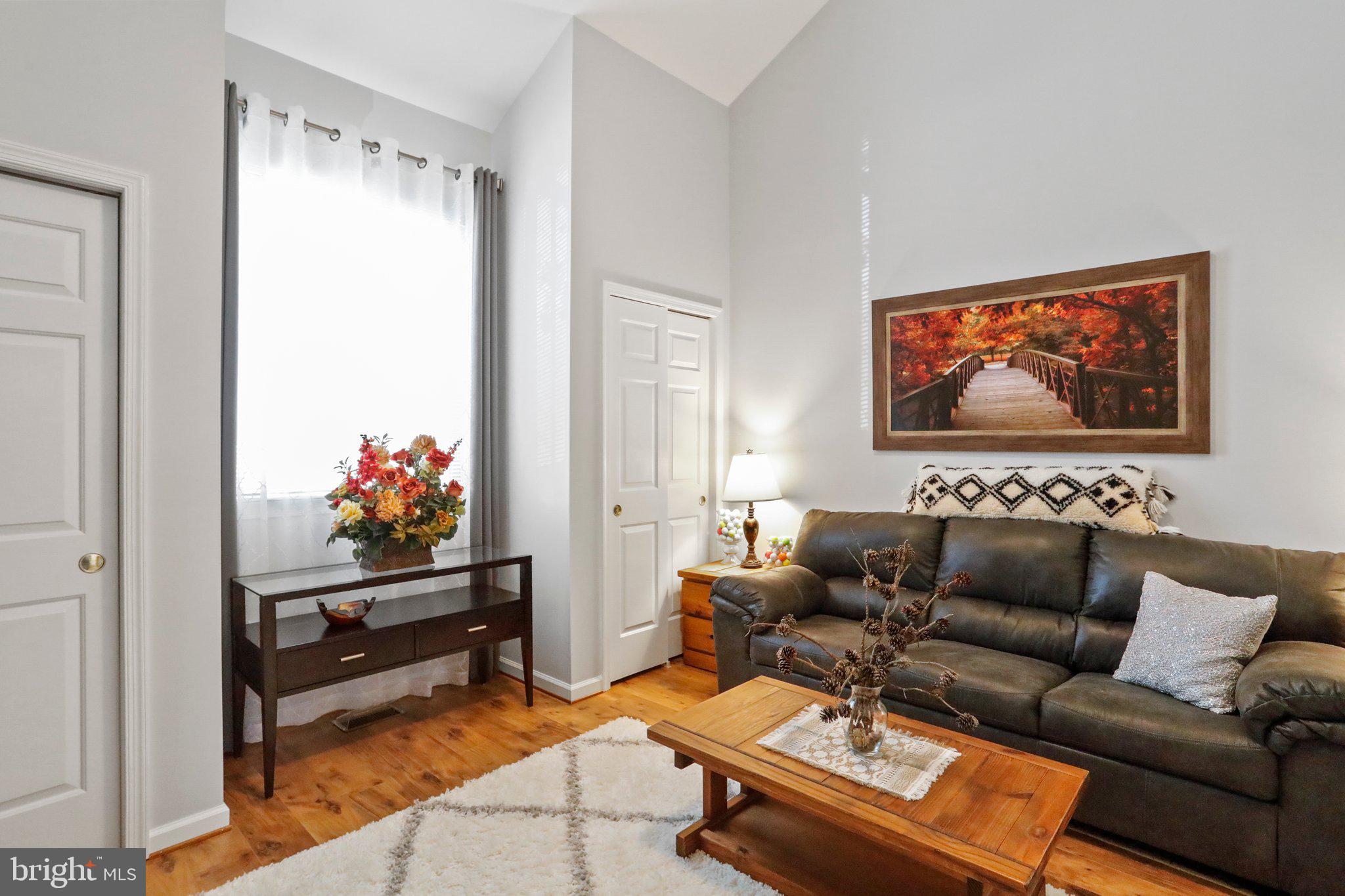 THE WOODS - Residential