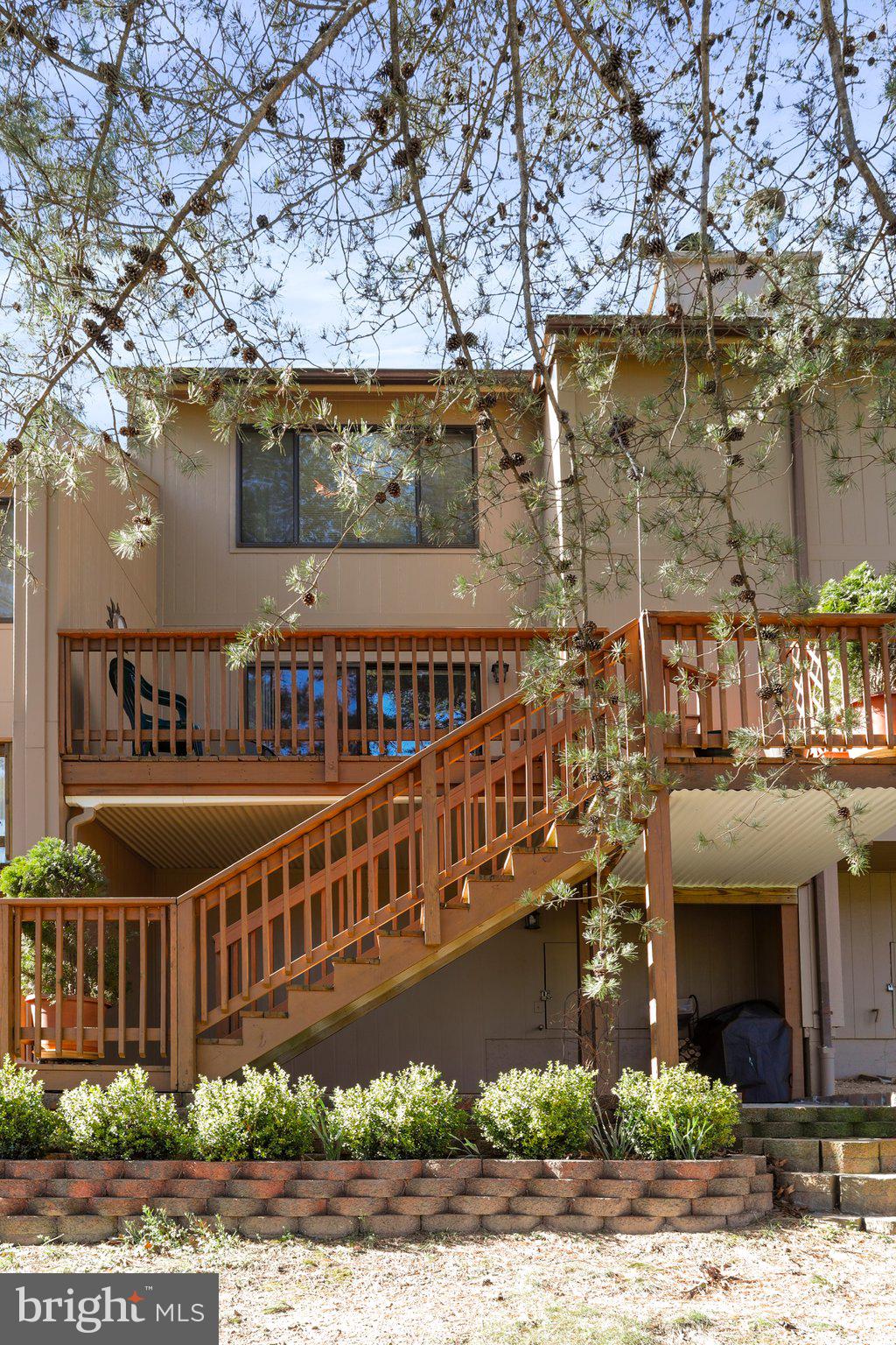 THE WOODS - Residential