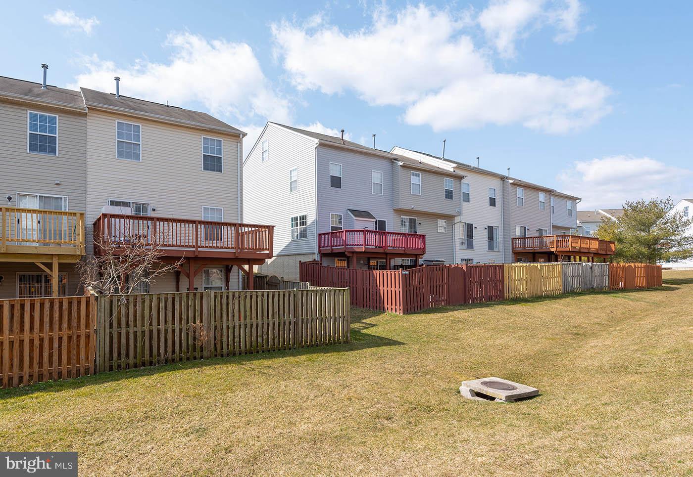 HOWARDS RIDGE - Residential