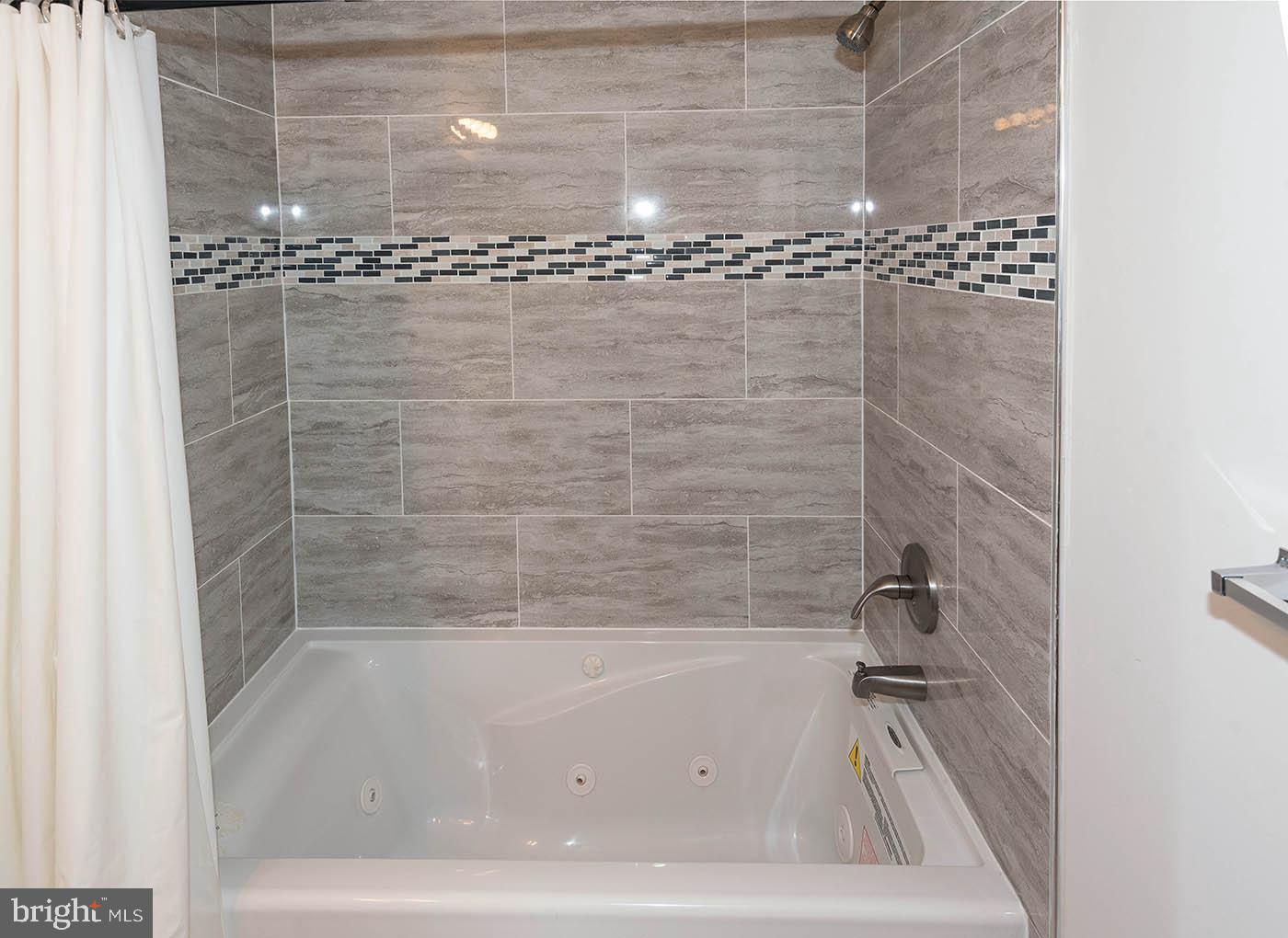 HOWARDS RIDGE - Residential