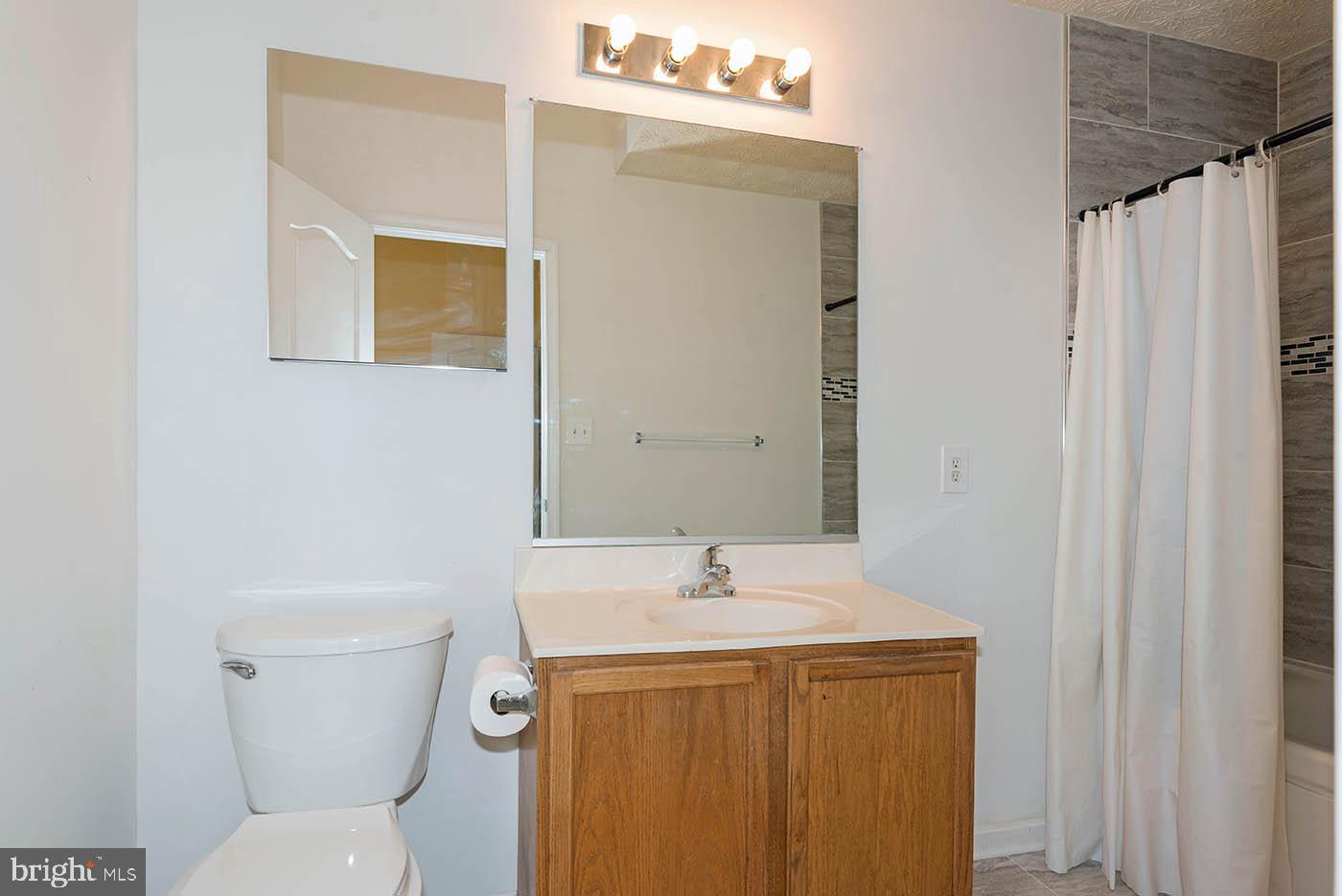 HOWARDS RIDGE - Residential