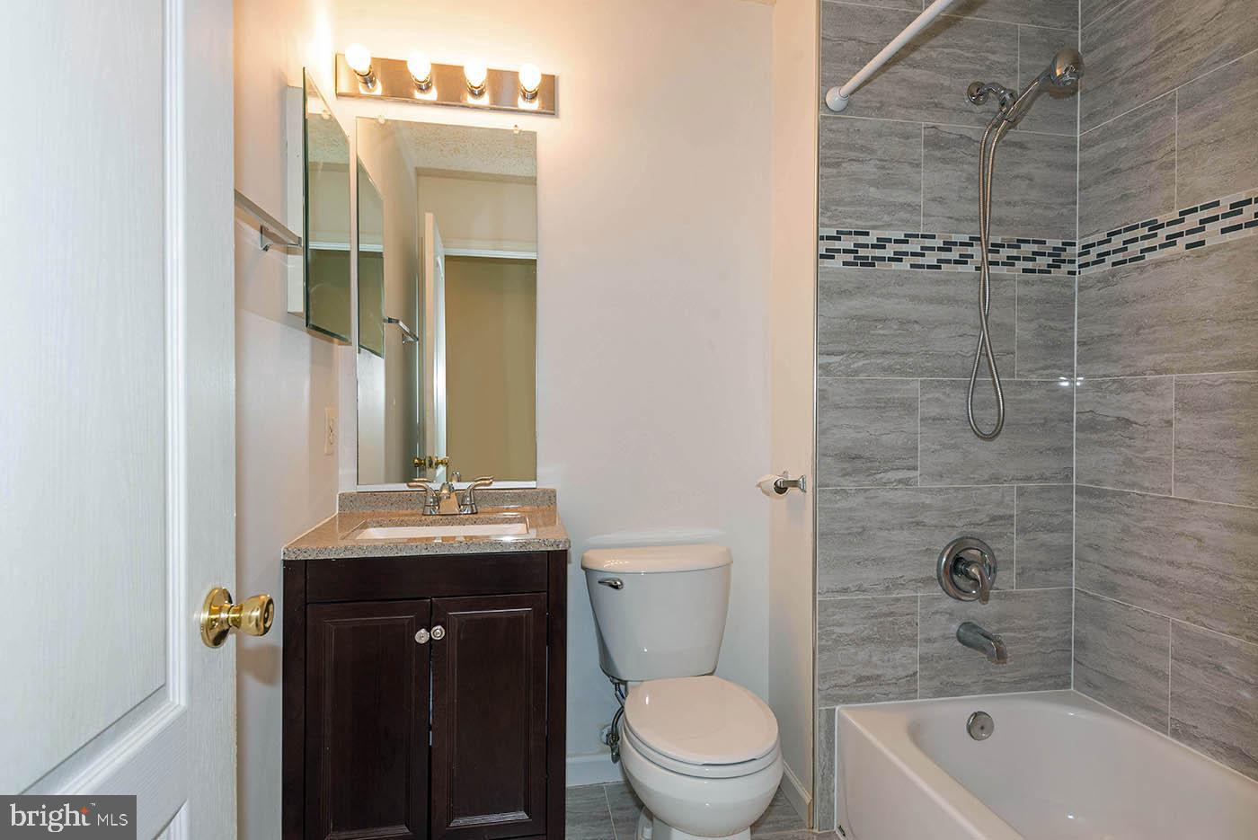 HOWARDS RIDGE - Residential