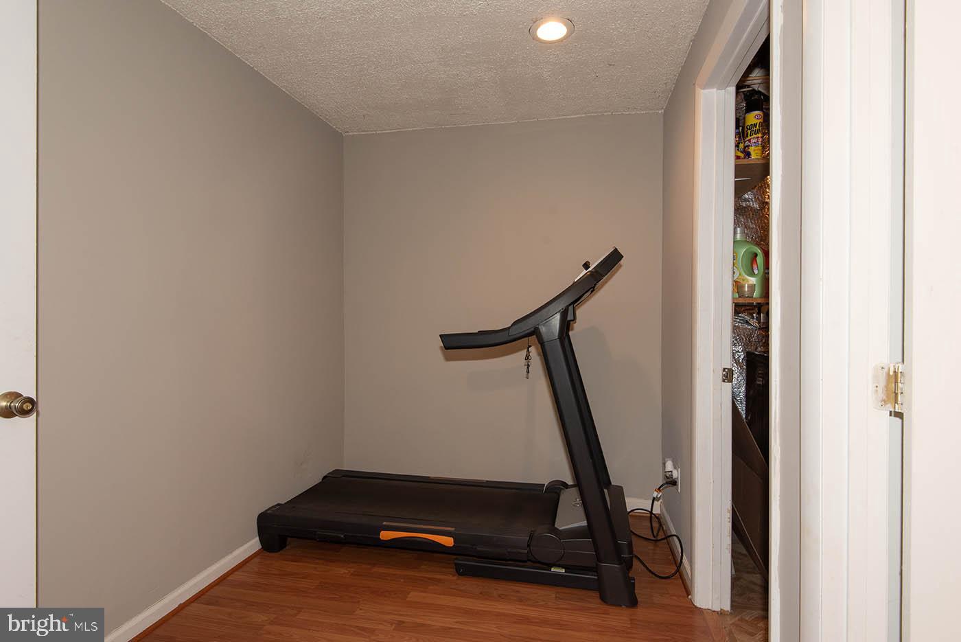 HOWARDS RIDGE - Residential