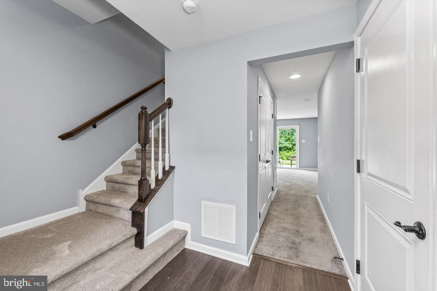 FOX RUN - Residential