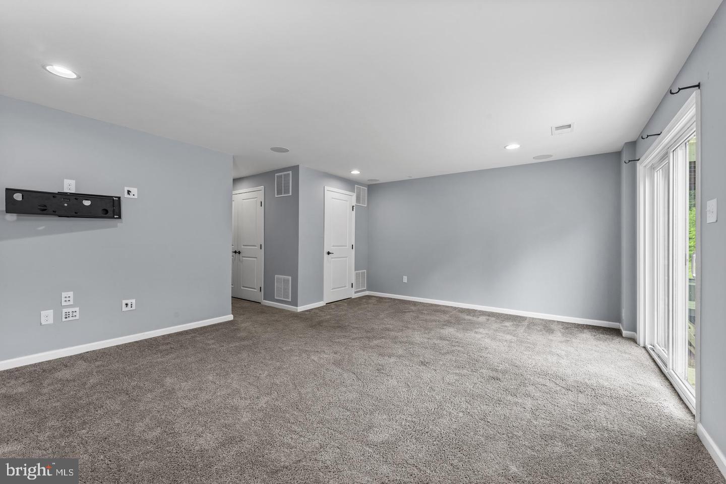 FOX RUN - Residential