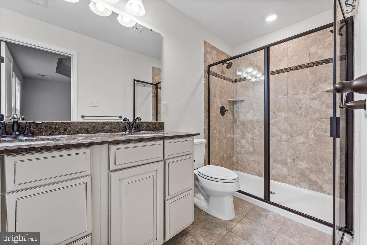 FOX RUN - Residential