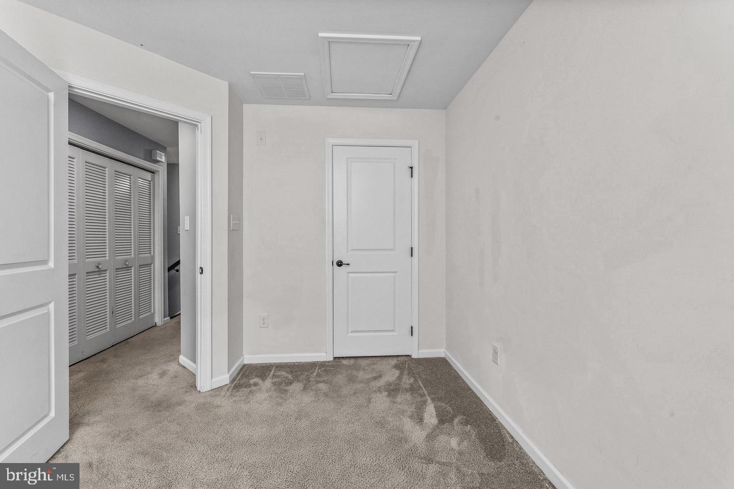 FOX RUN - Residential