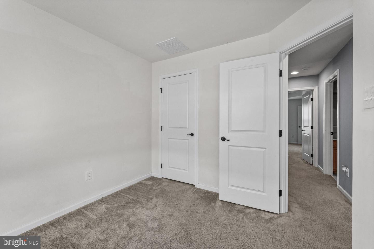 FOX RUN - Residential