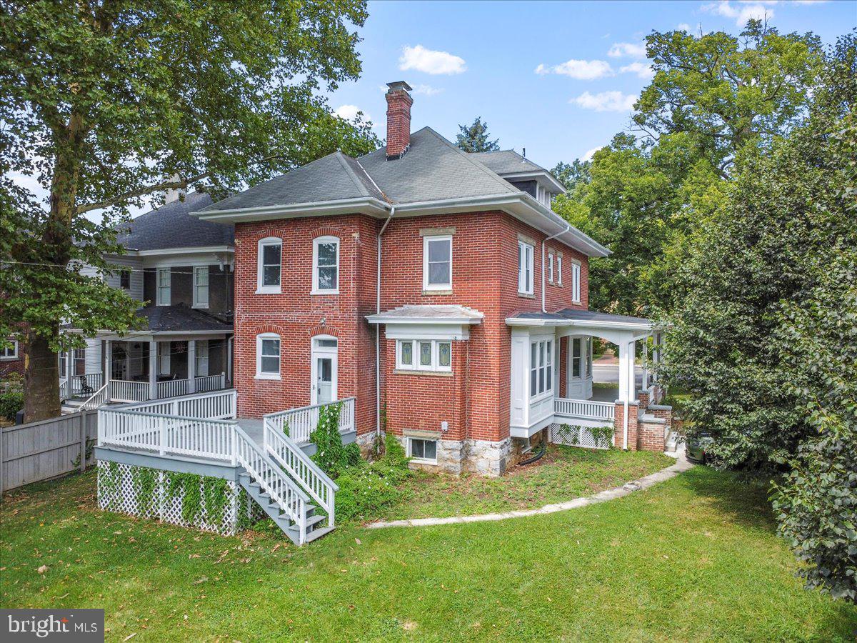 OAK HILL - Residential