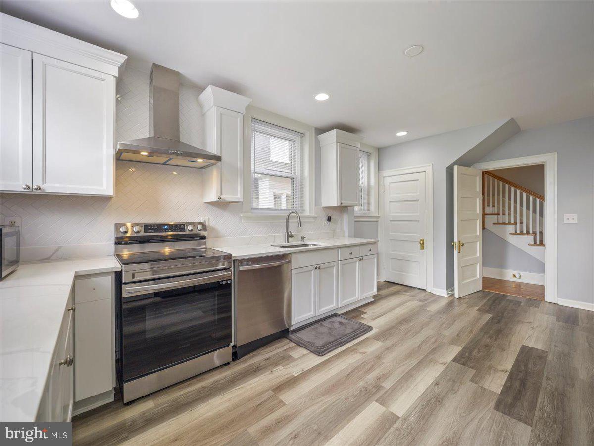 OAK HILL - Residential