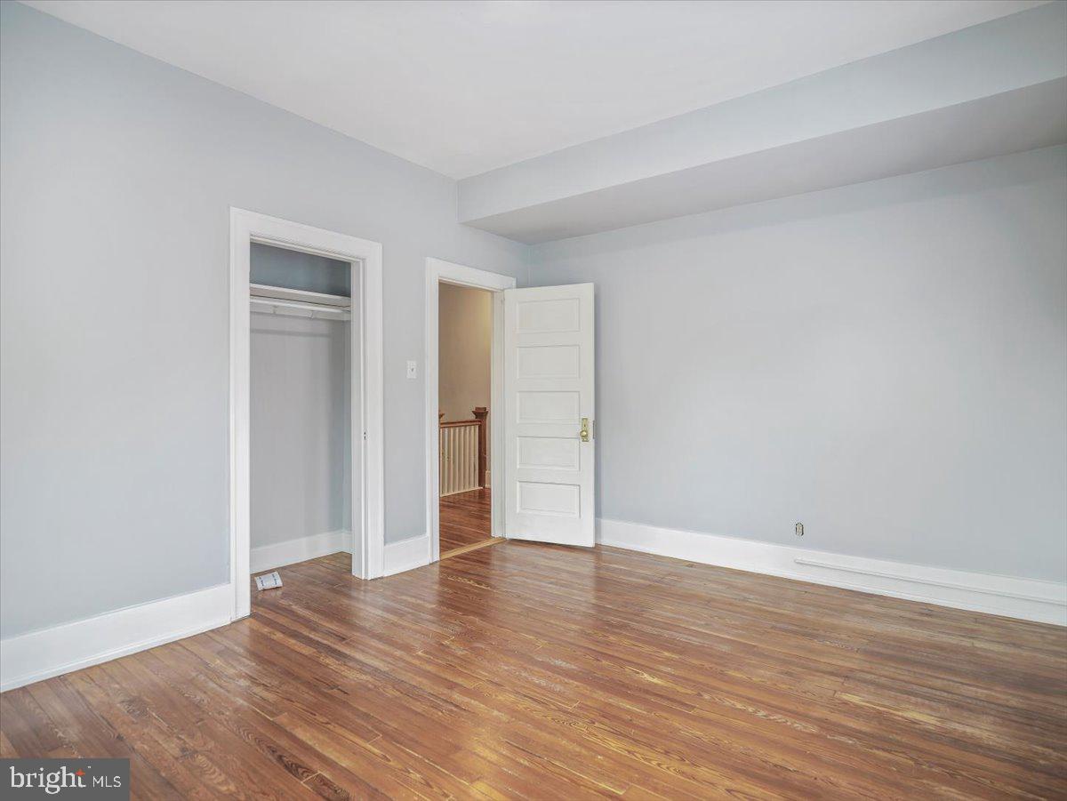 OAK HILL - Residential