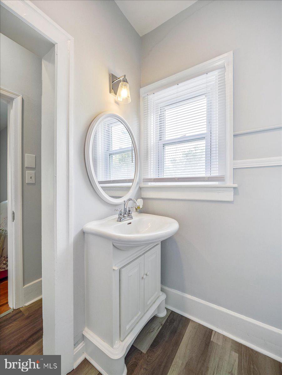 OAK HILL - Residential