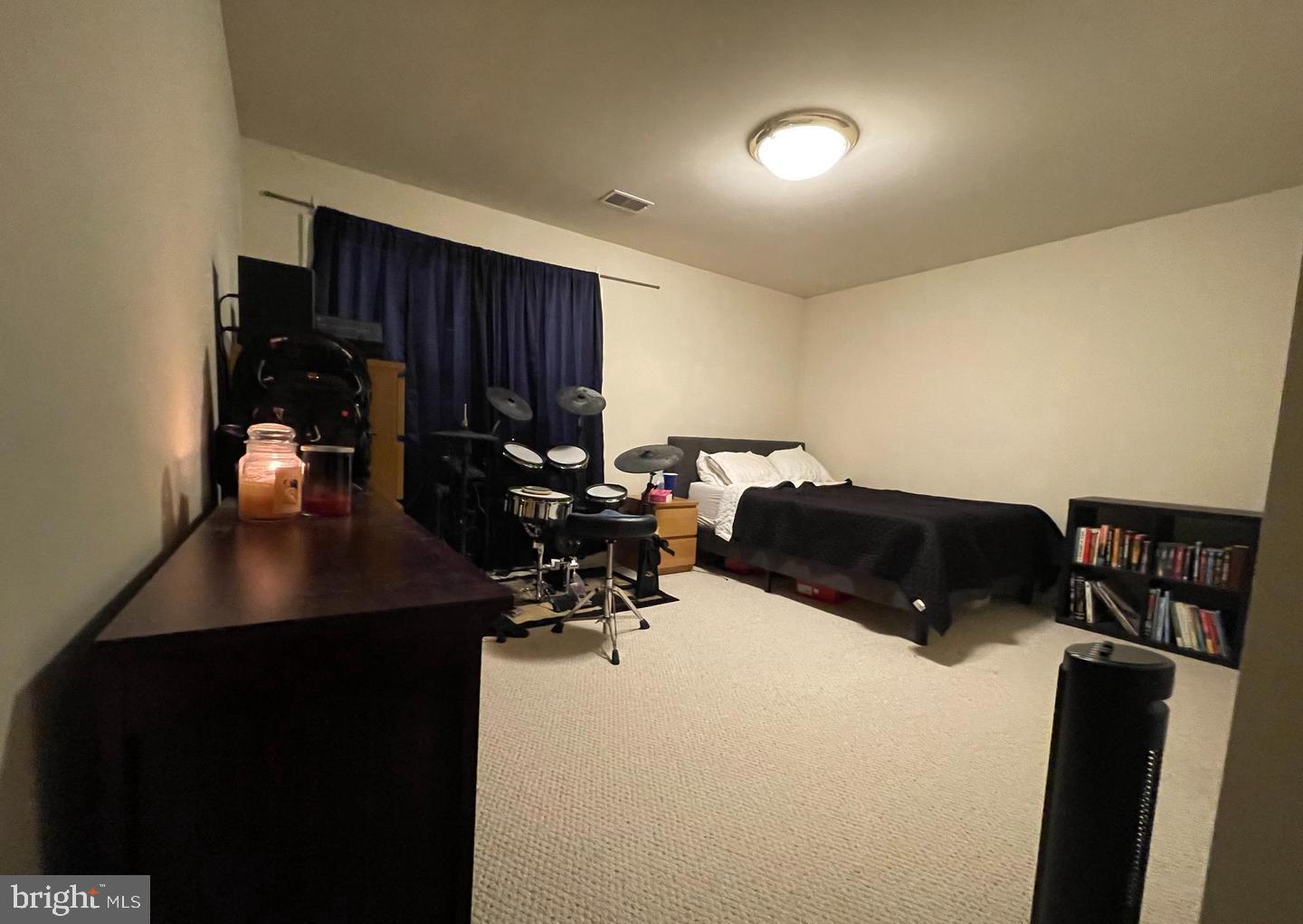 ROSEBERRY - Residential Lease