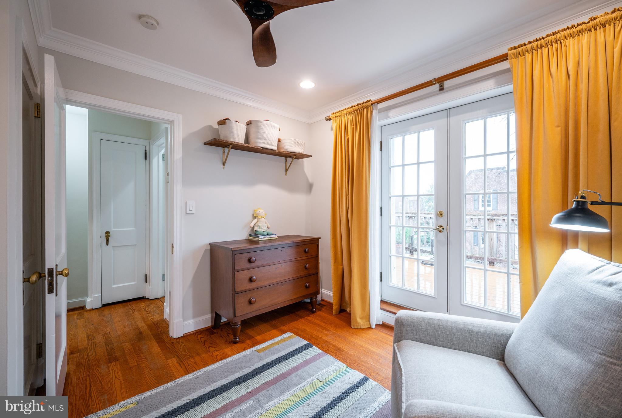 ROSEMONT - Residential