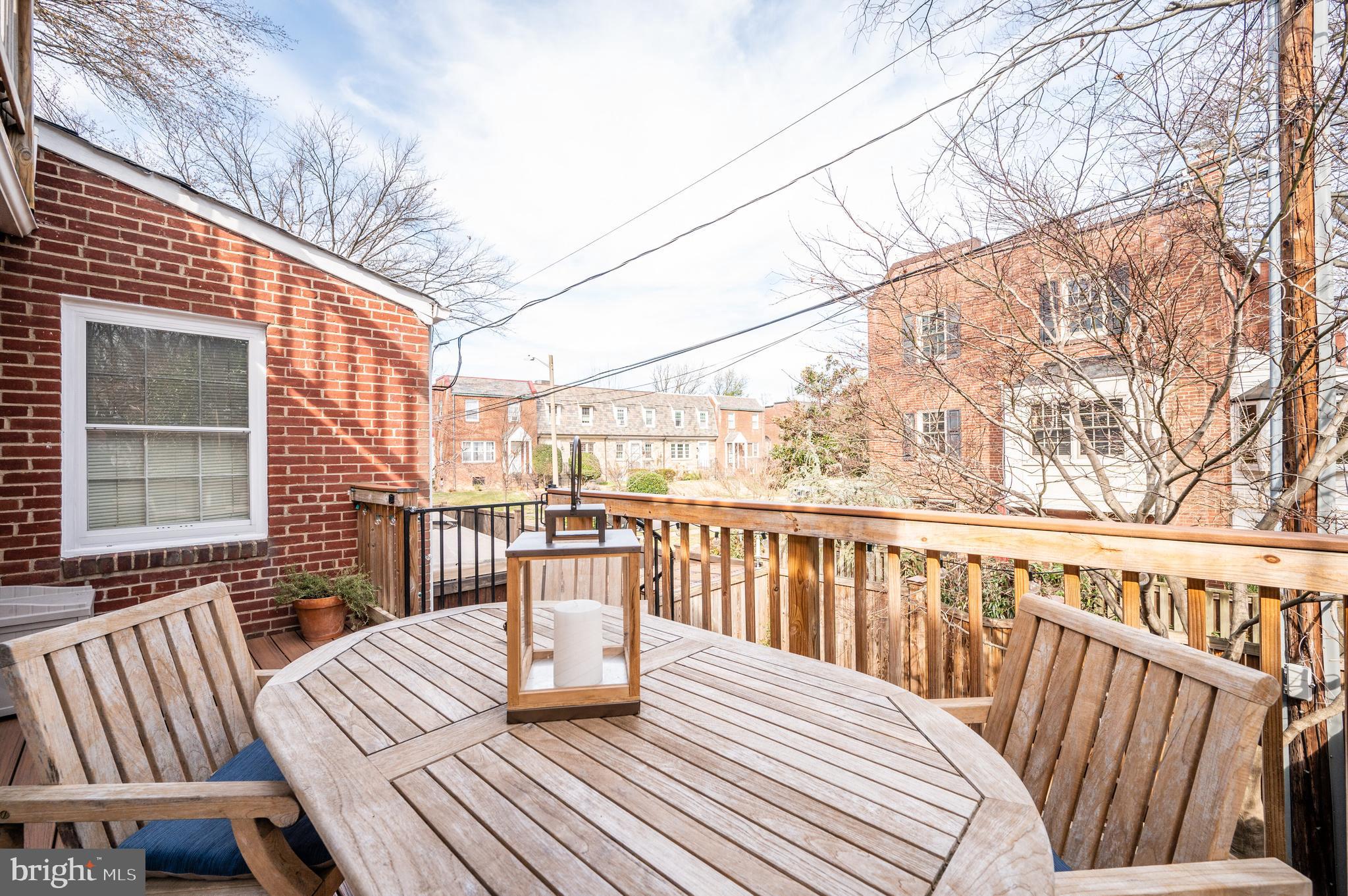 ROSEMONT - Residential