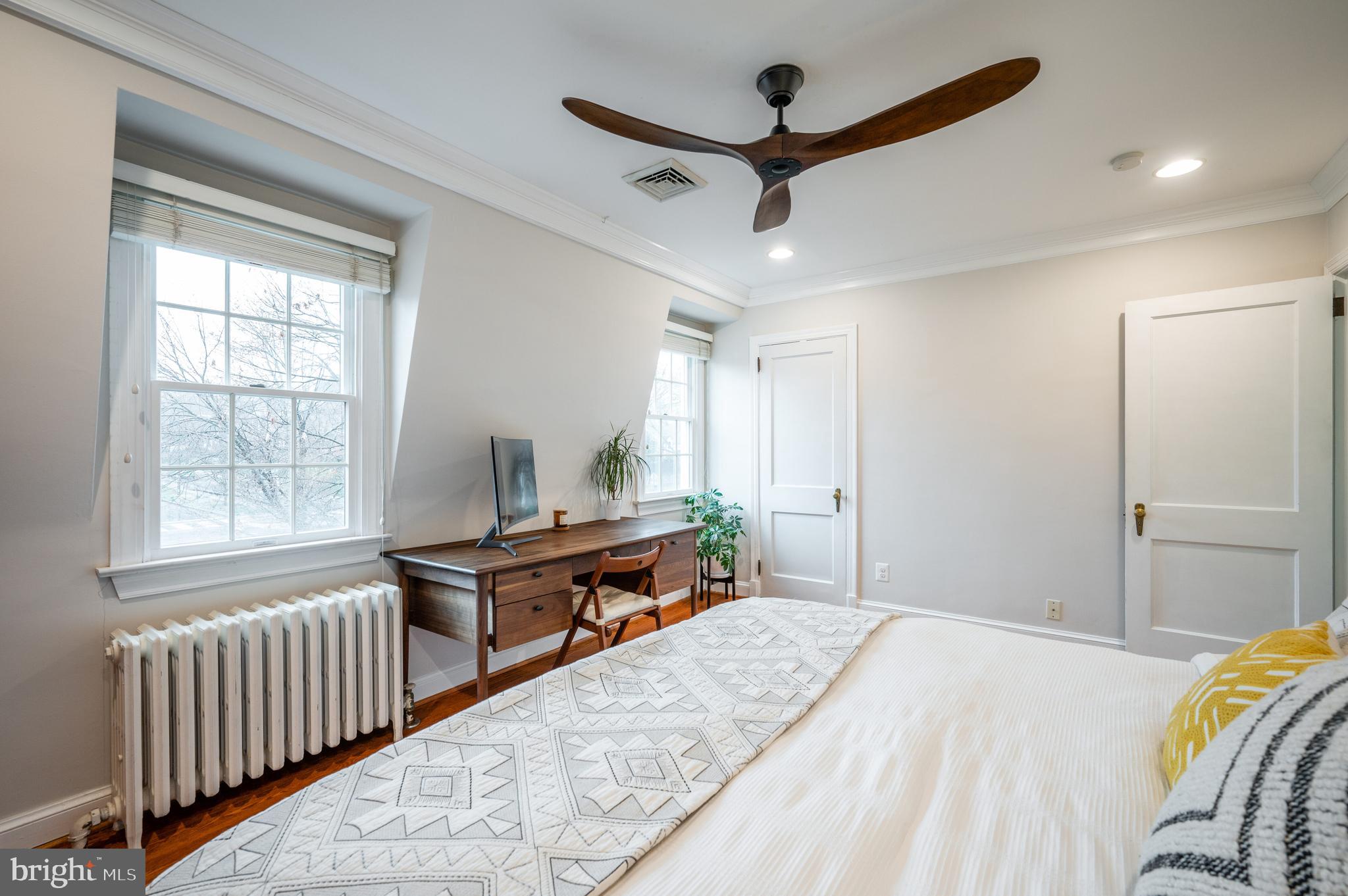 ROSEMONT - Residential