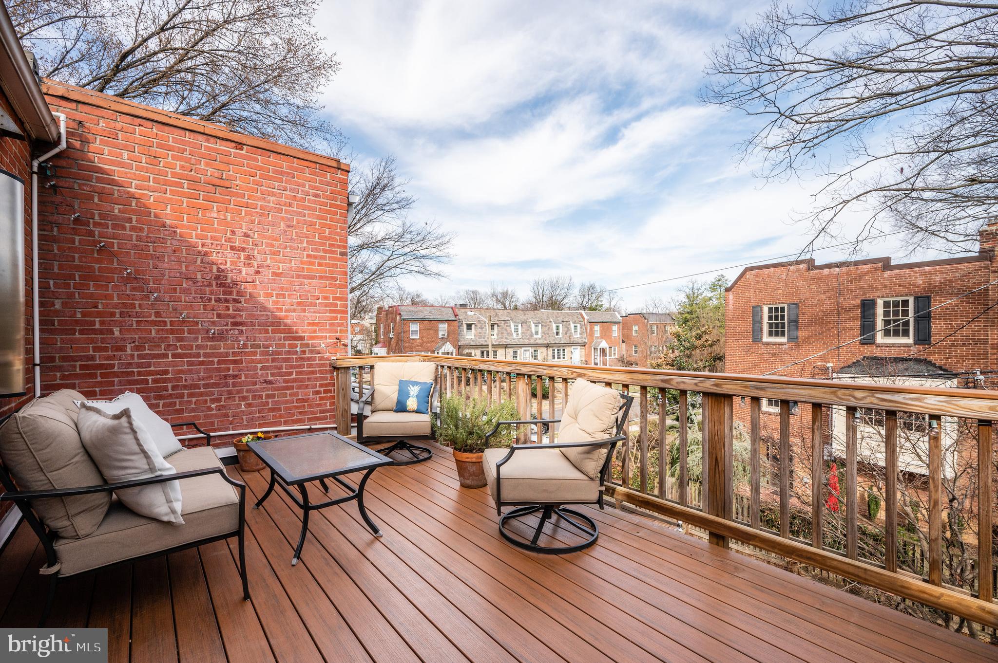 ROSEMONT - Residential