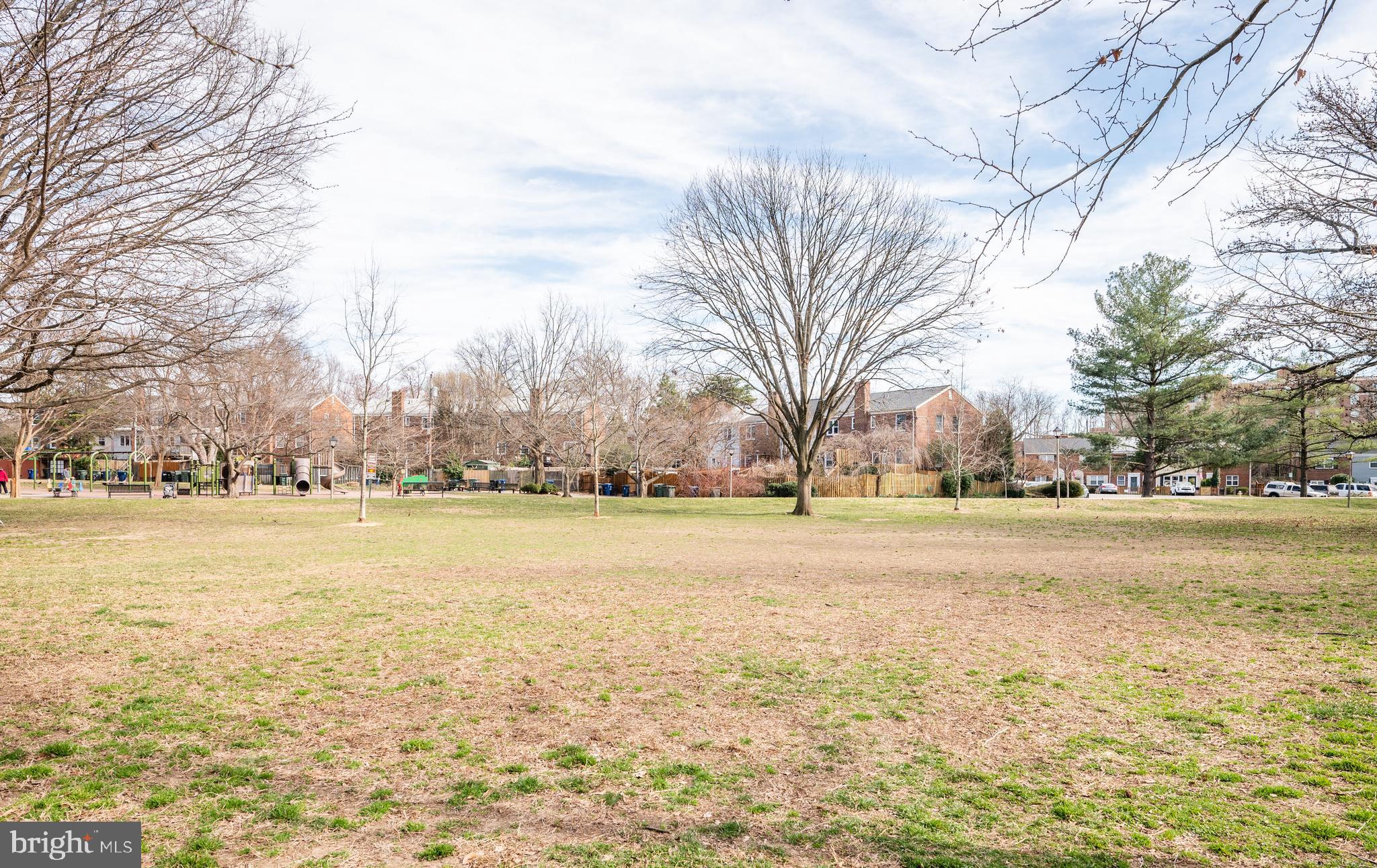 ROSEMONT - Residential