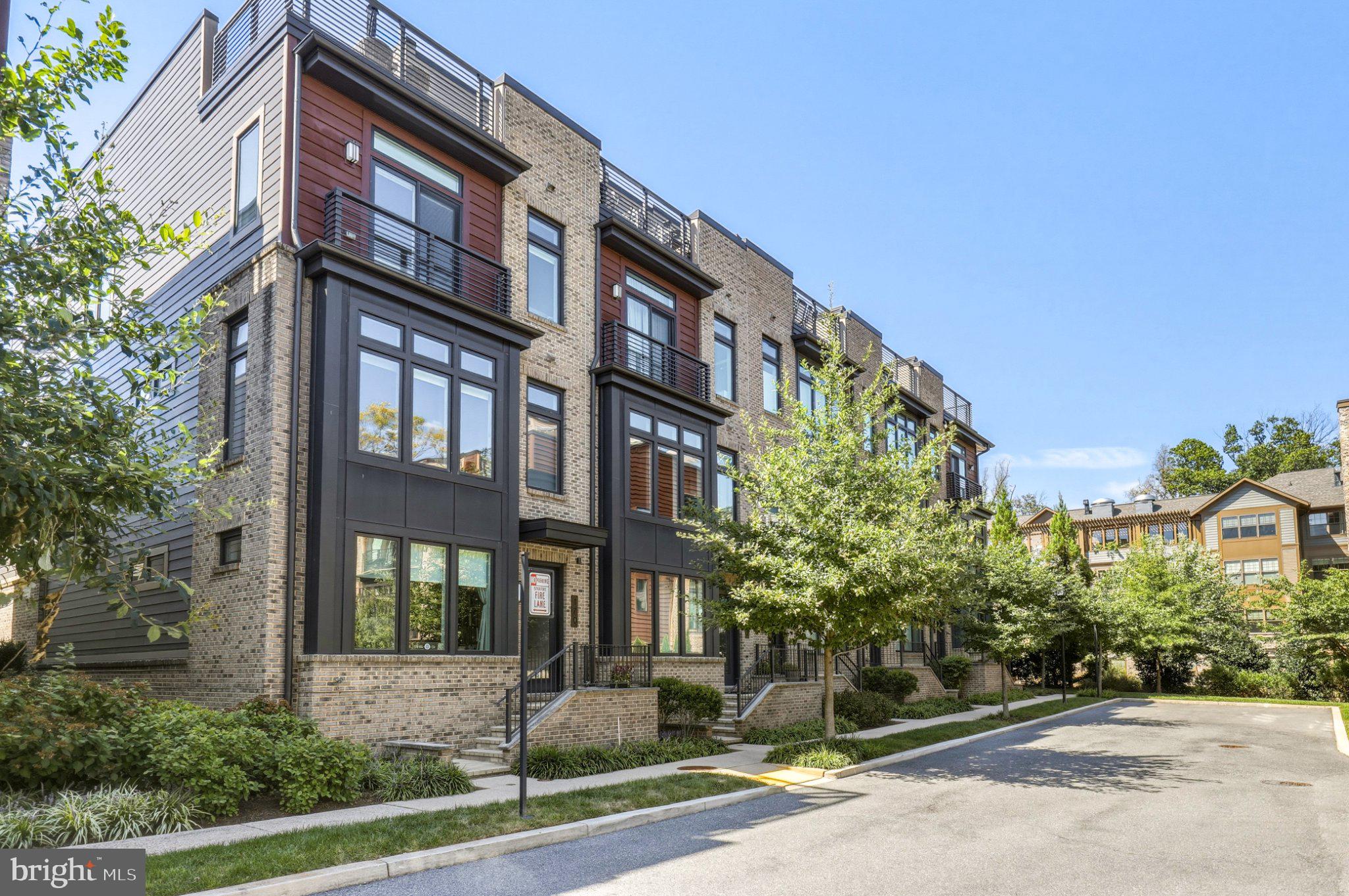 170 WINSOME CIRCLE
