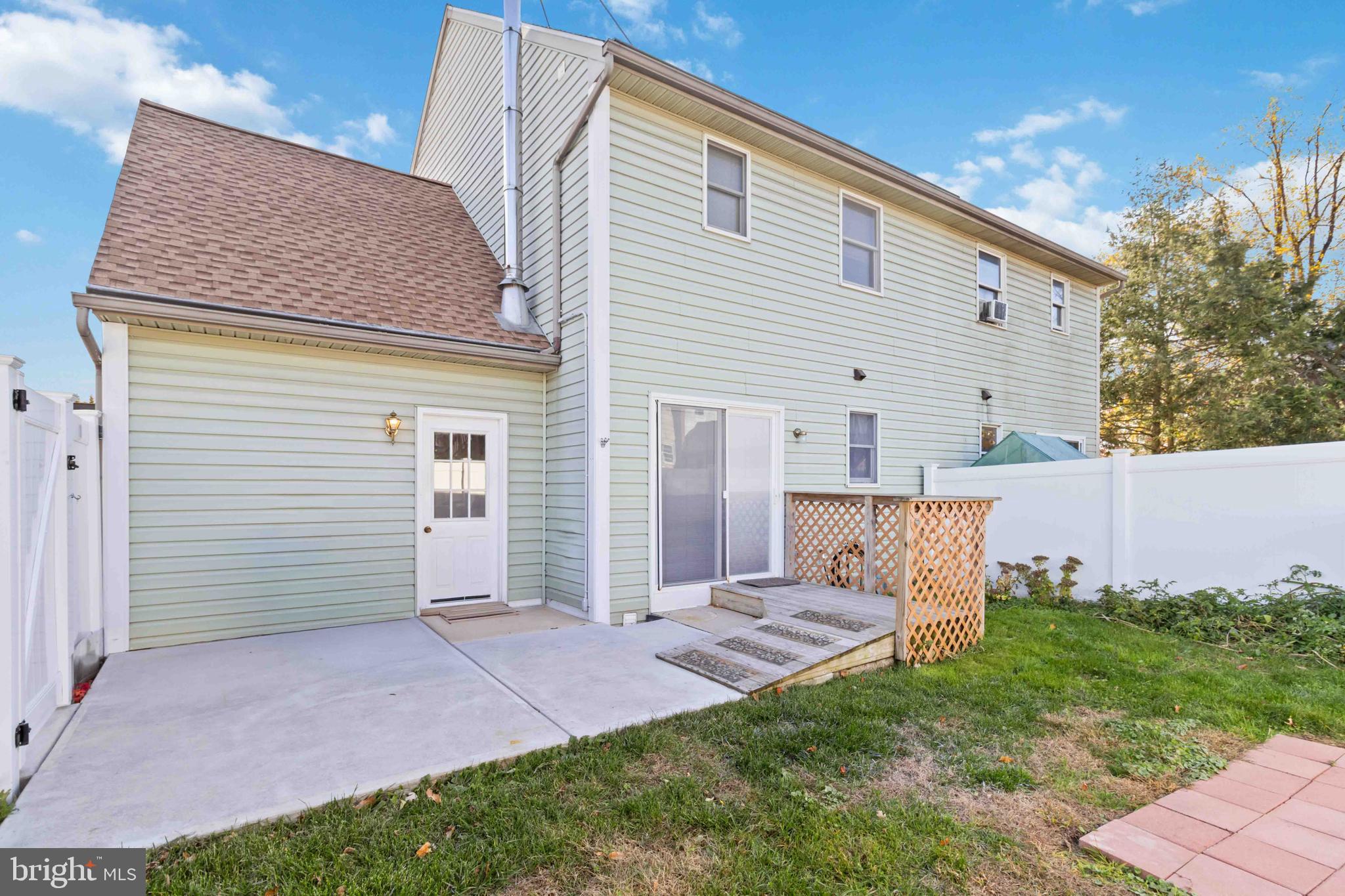 CAMBRIDGE - Residential