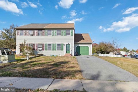 15 BEECH LANE ELIZABETHTOWN PA 17022