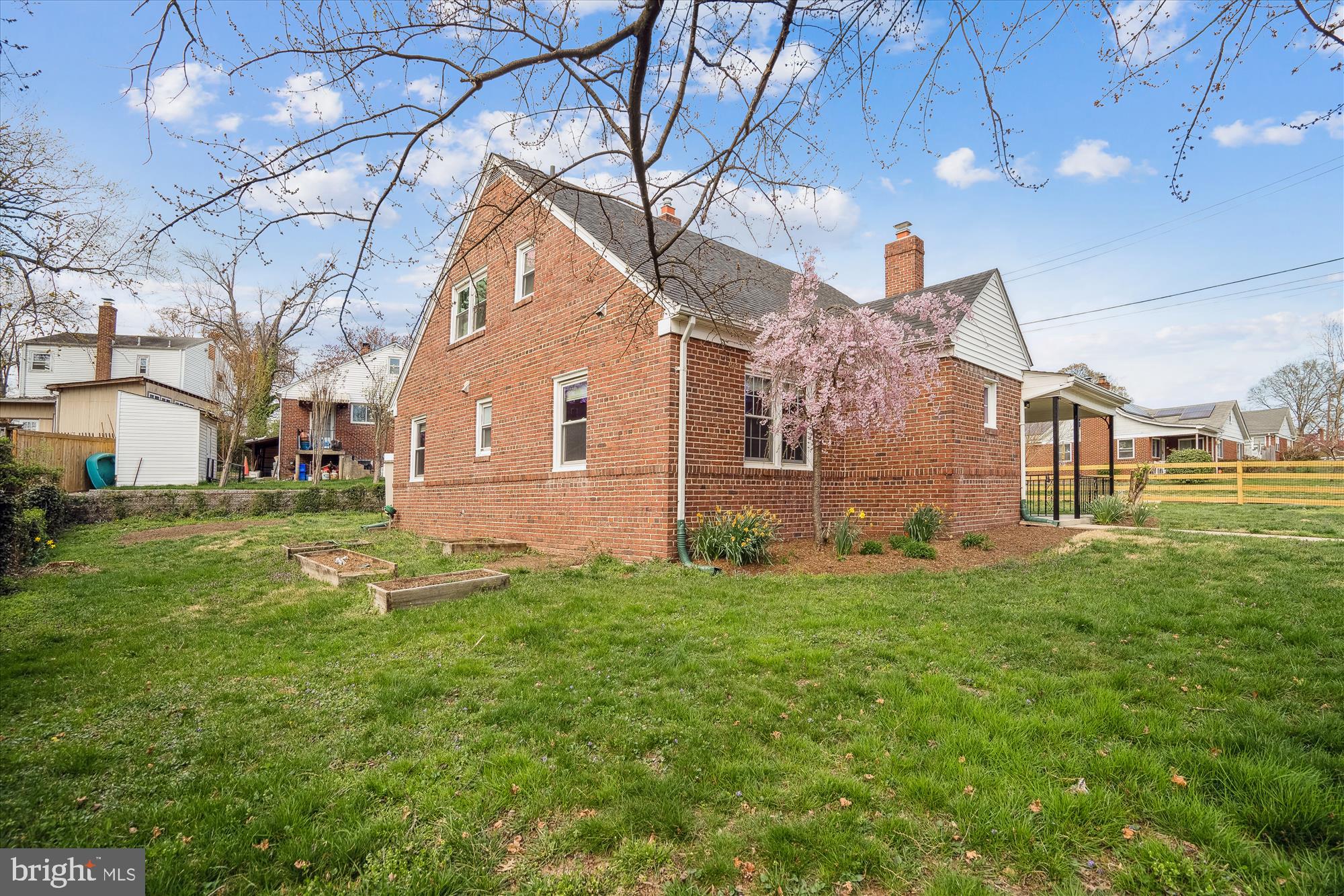 ROLLING TERRACE - Residential