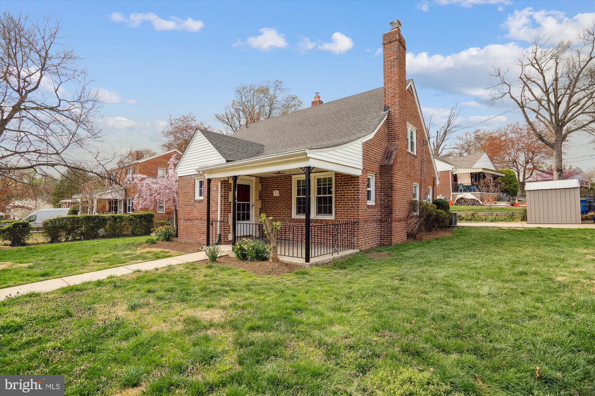 ROLLING TERRACE - Residential