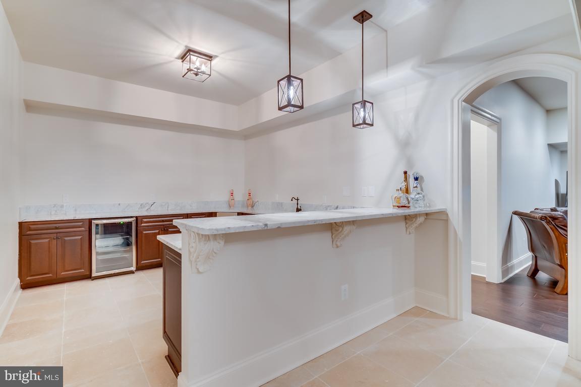 CREIGHTON FARMS - Residential