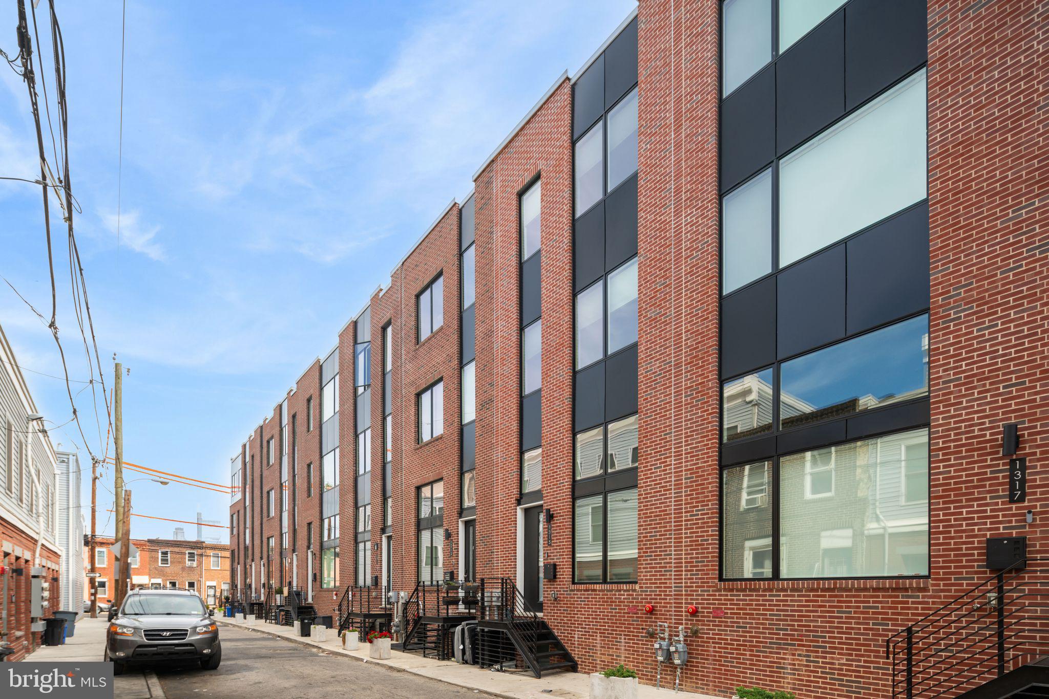 POINT BREEZE - Residential