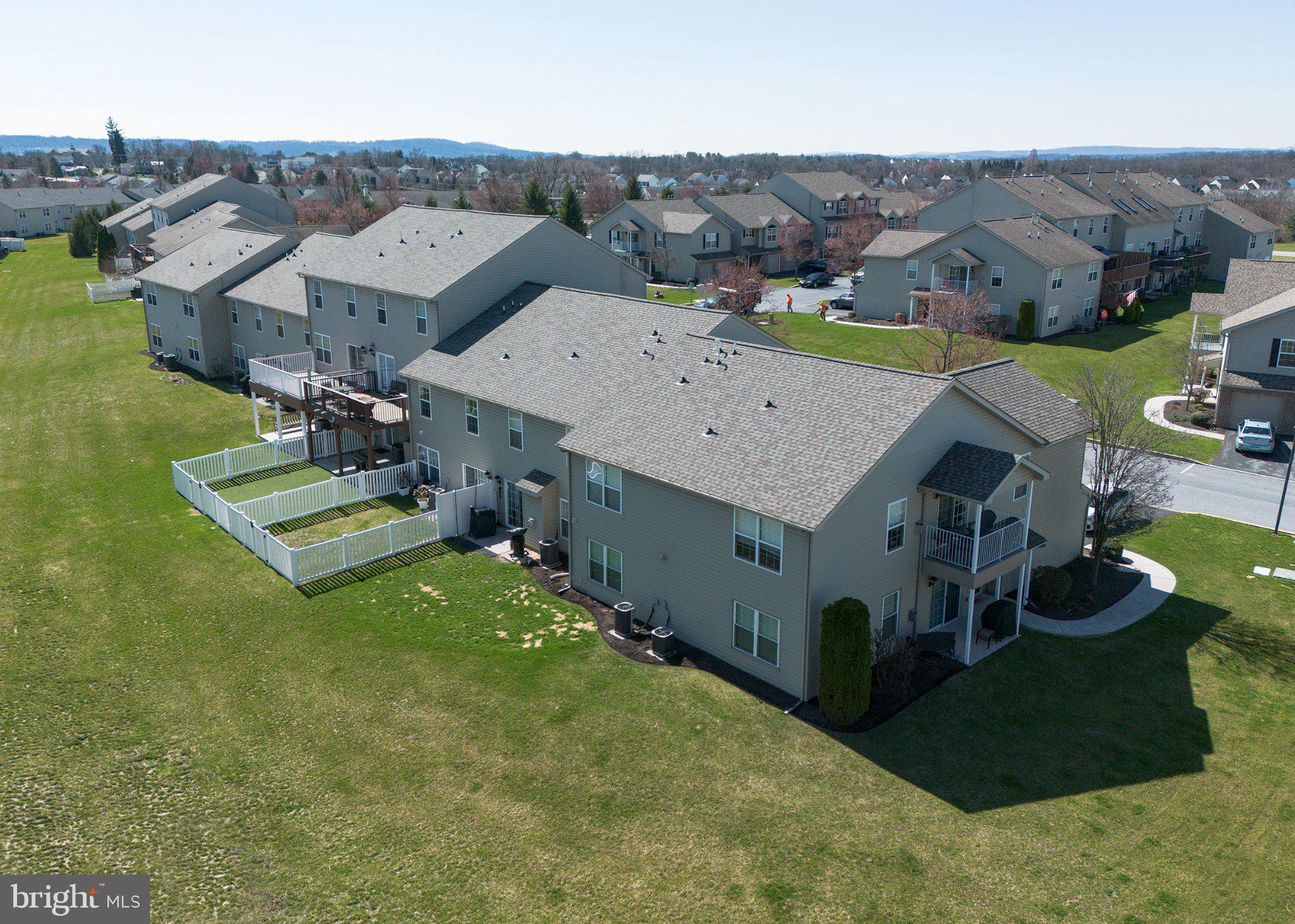 PINNACLE AT HERSHEY MEADOWS - Residential