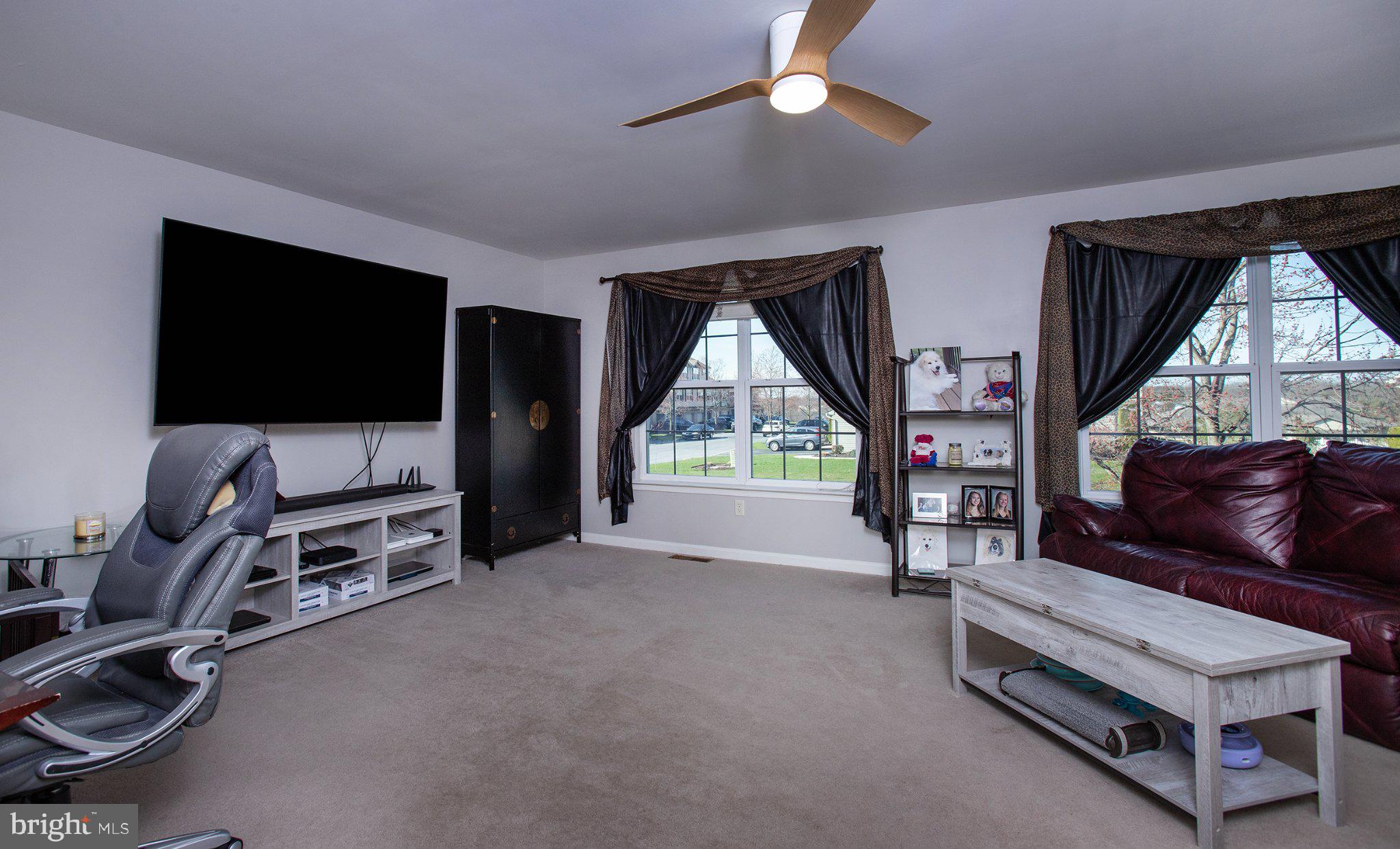 PINNACLE AT HERSHEY MEADOWS - Residential