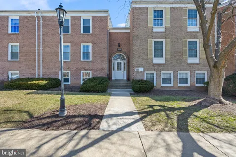 804 Quince Orchard Boulevard Unit 201, Gaithersburg, MD 20878 - MLS#: MDMC2168156