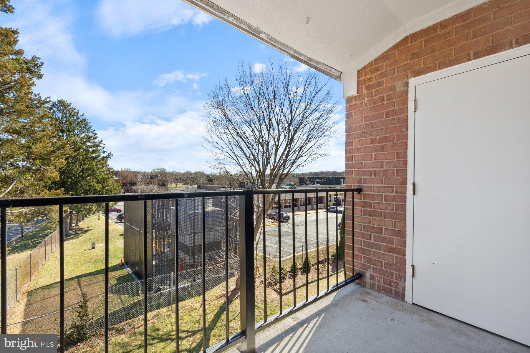 POTOMAC OAKS - Residential