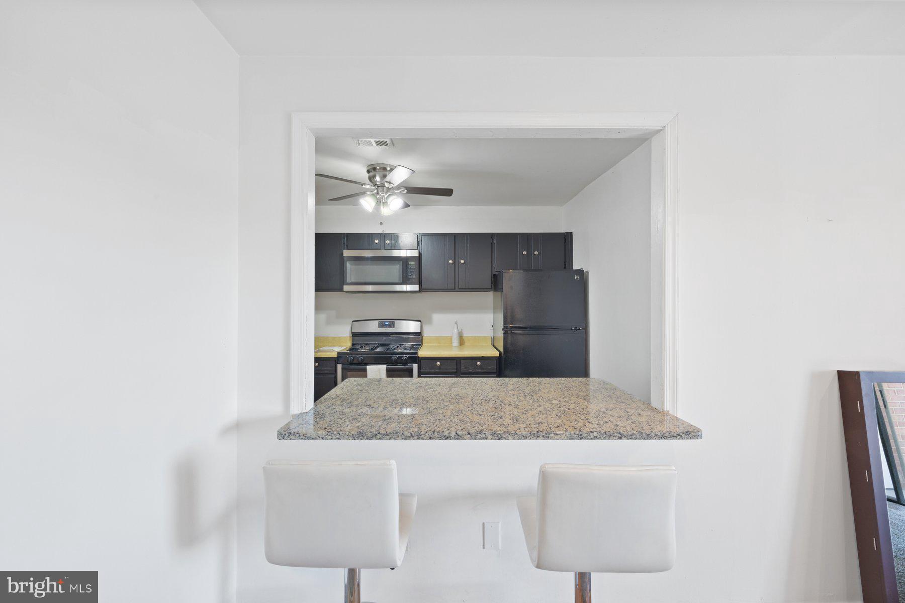 POTOMAC OAKS - Residential