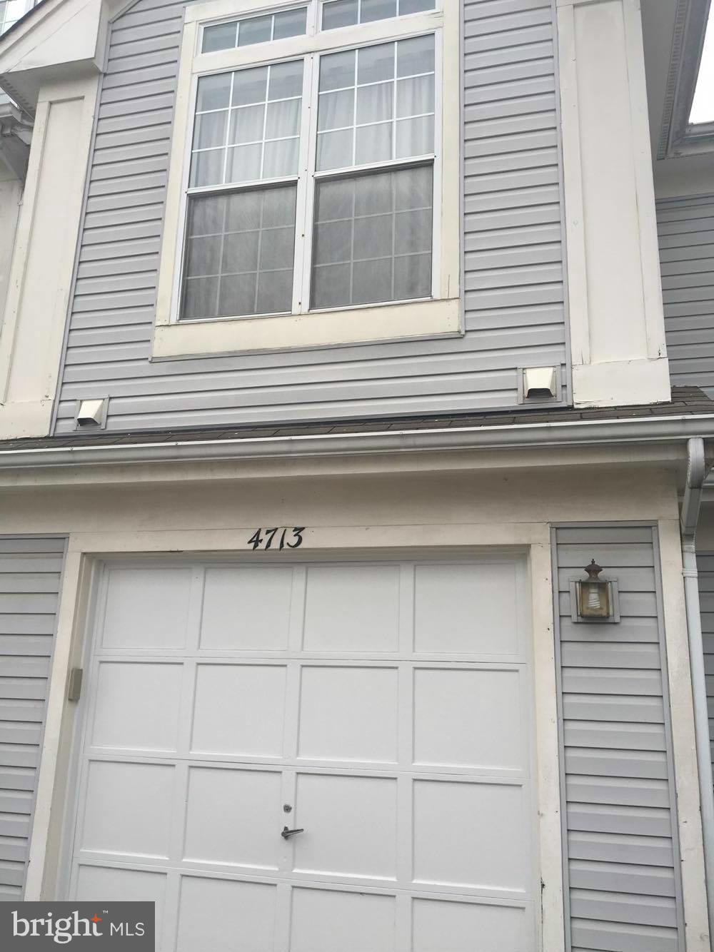 KINGS COUNCIL CONDO - Residential