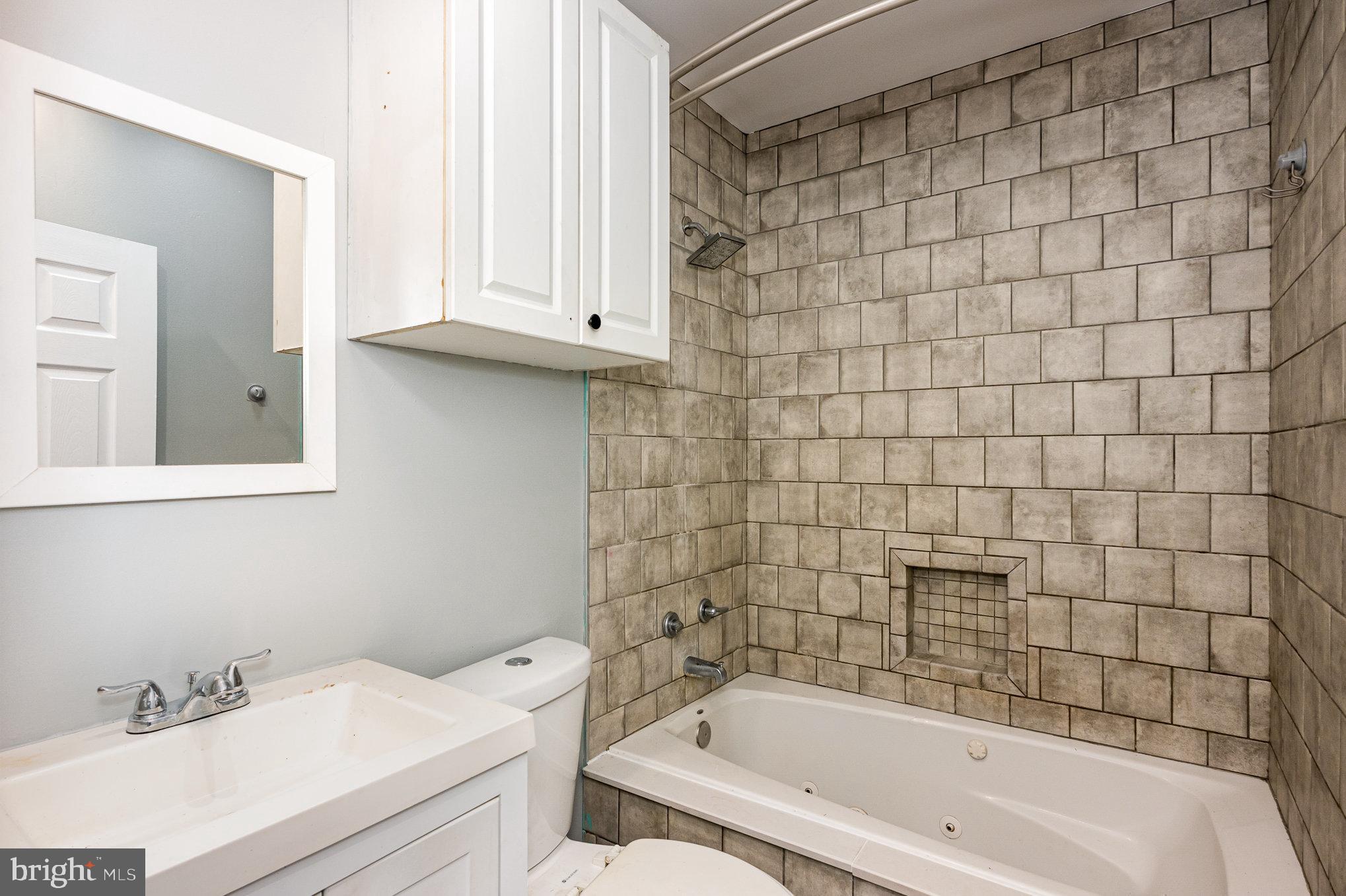 ROSEDALE - Residential