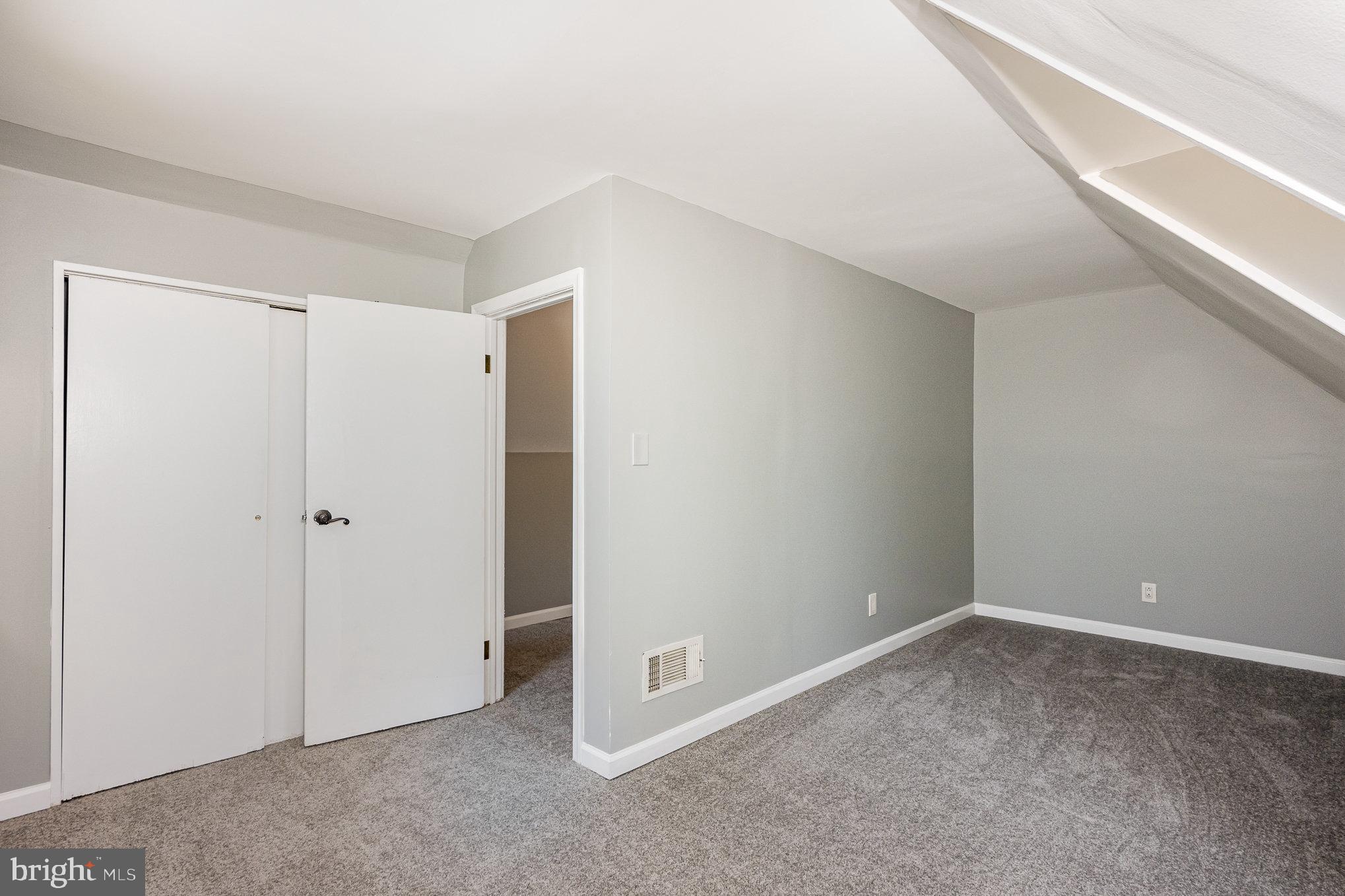 ROSEDALE - Residential