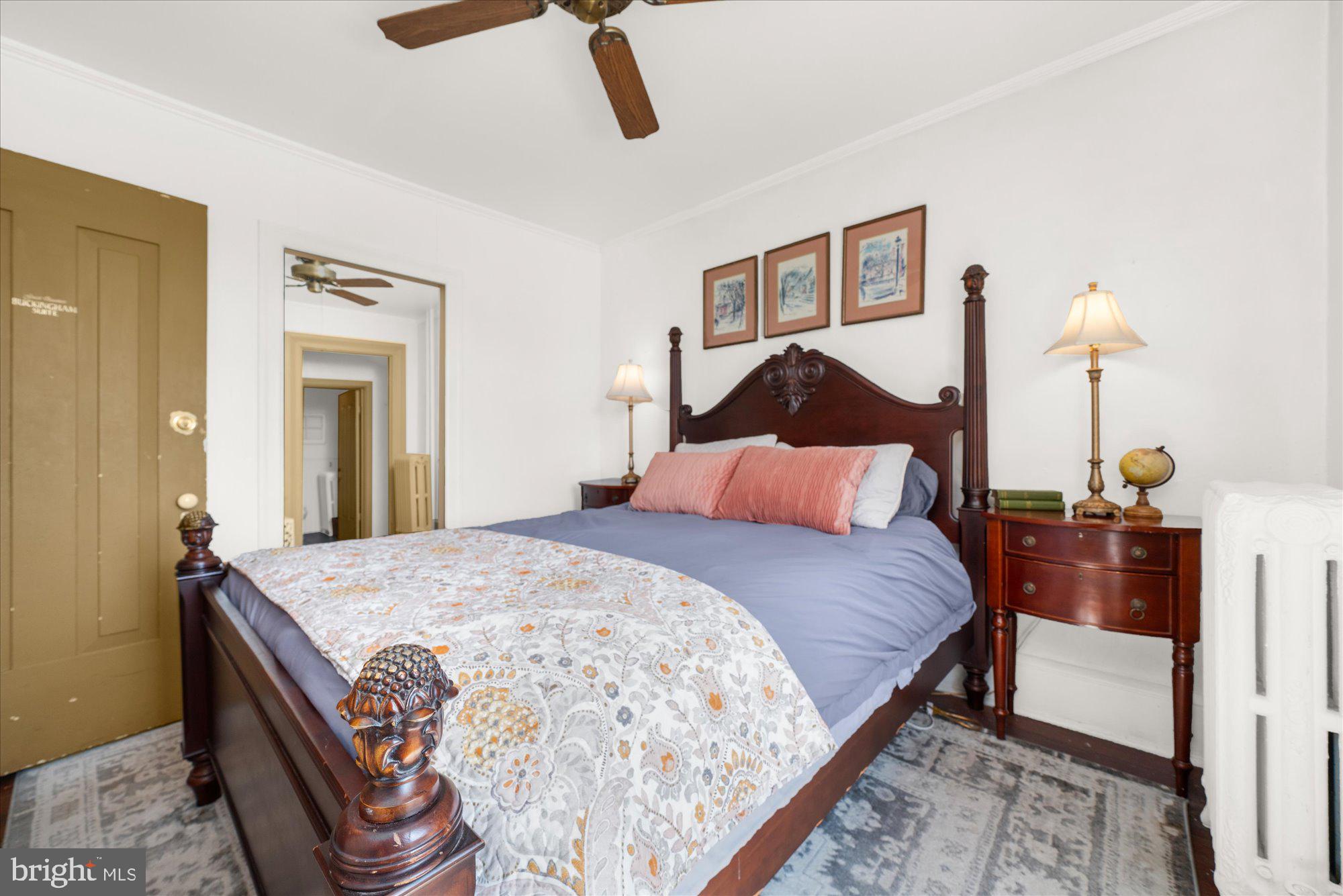 BUCKINGHAM - Commercial Sale