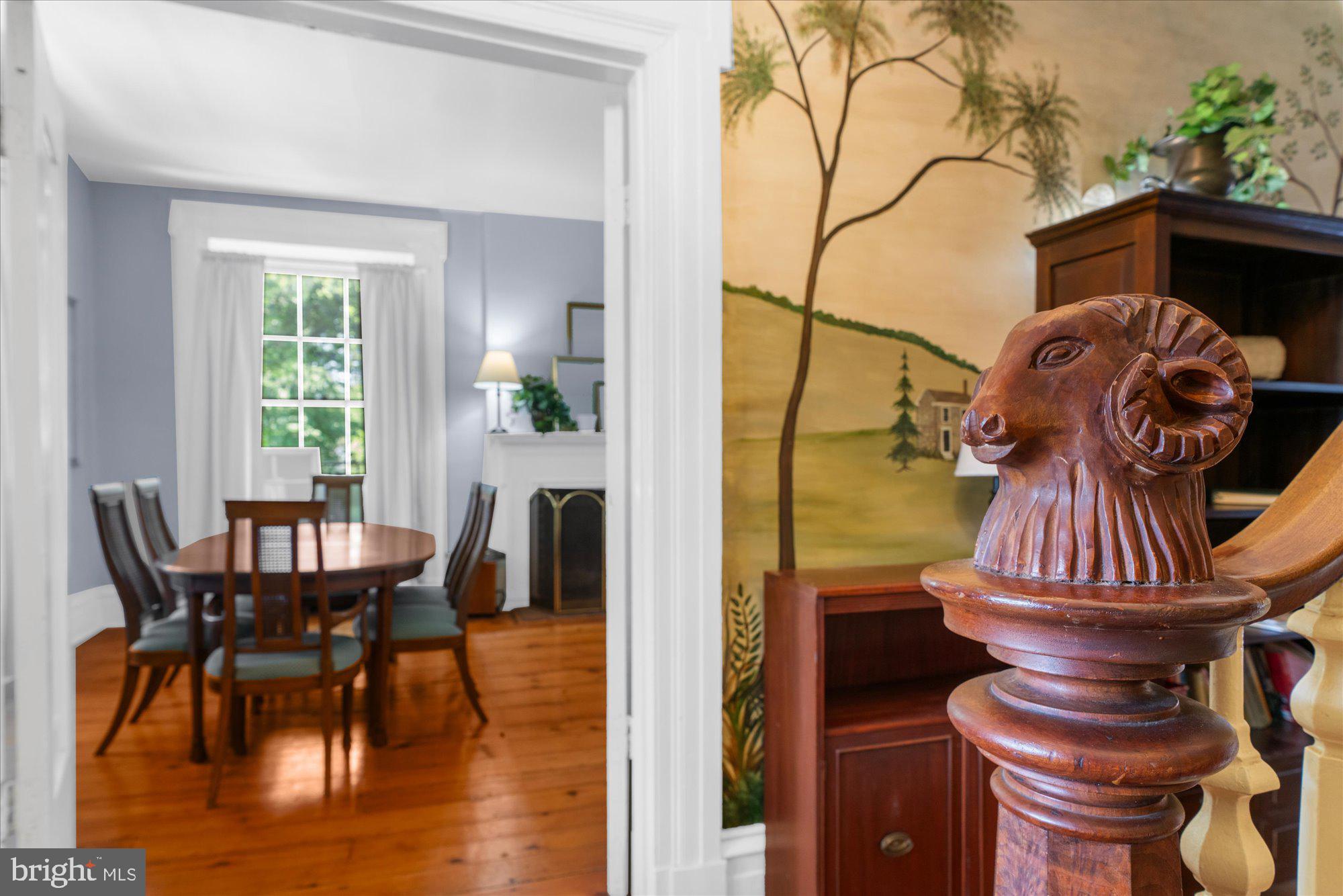 BUCKINGHAM - Commercial Sale